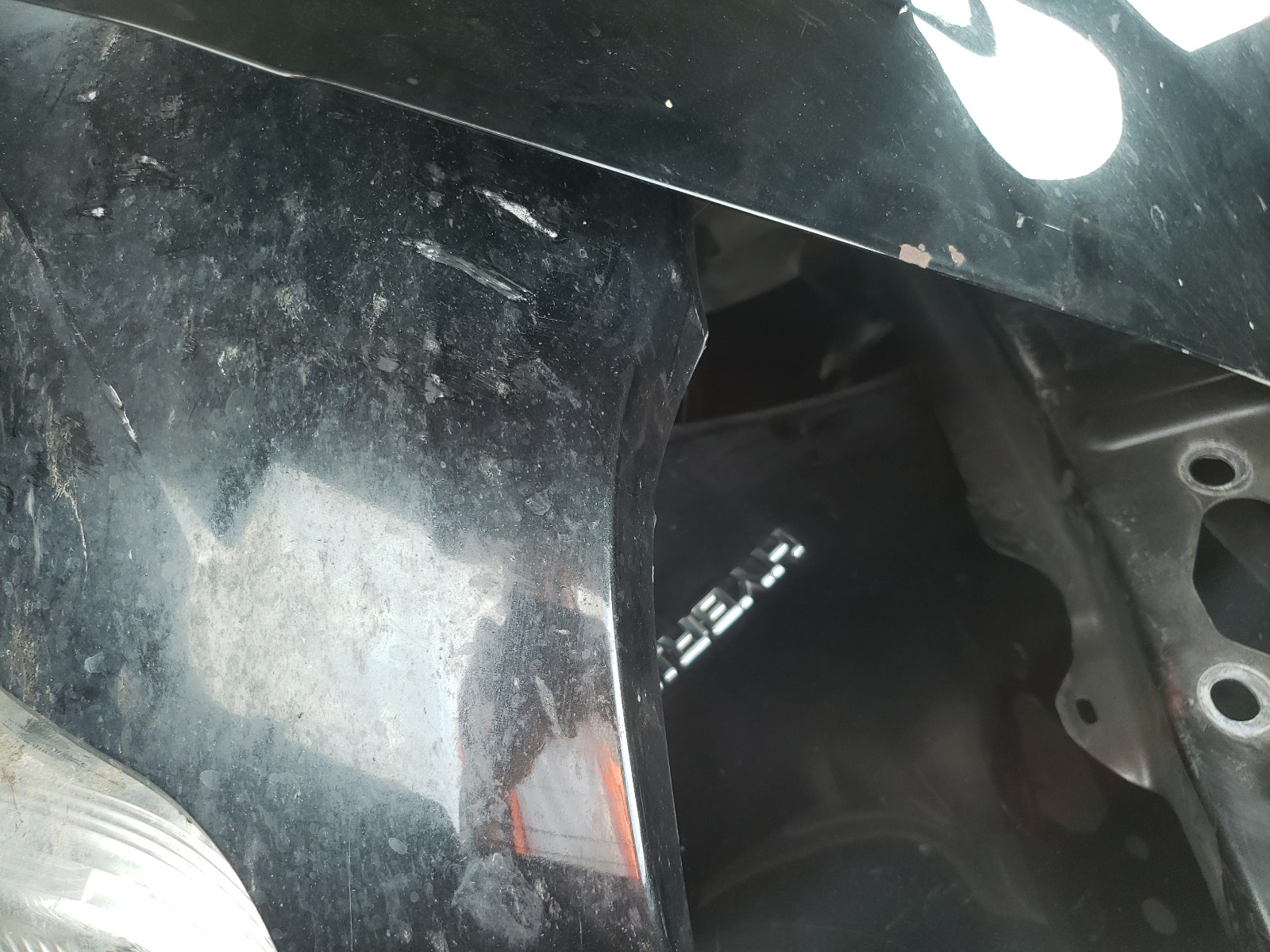 Photo 6 from auction – 2016 TOYOTA PRIUS C with VIN JTDKDTB35G1590433