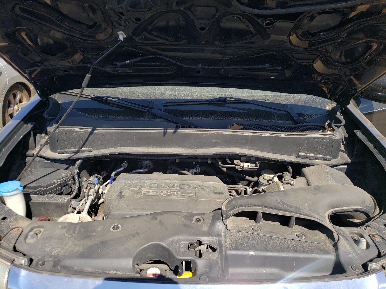 Снимка 7 от търг – 2014 HONDA PILOT EX с VIN 5FNYF4H48EB011823