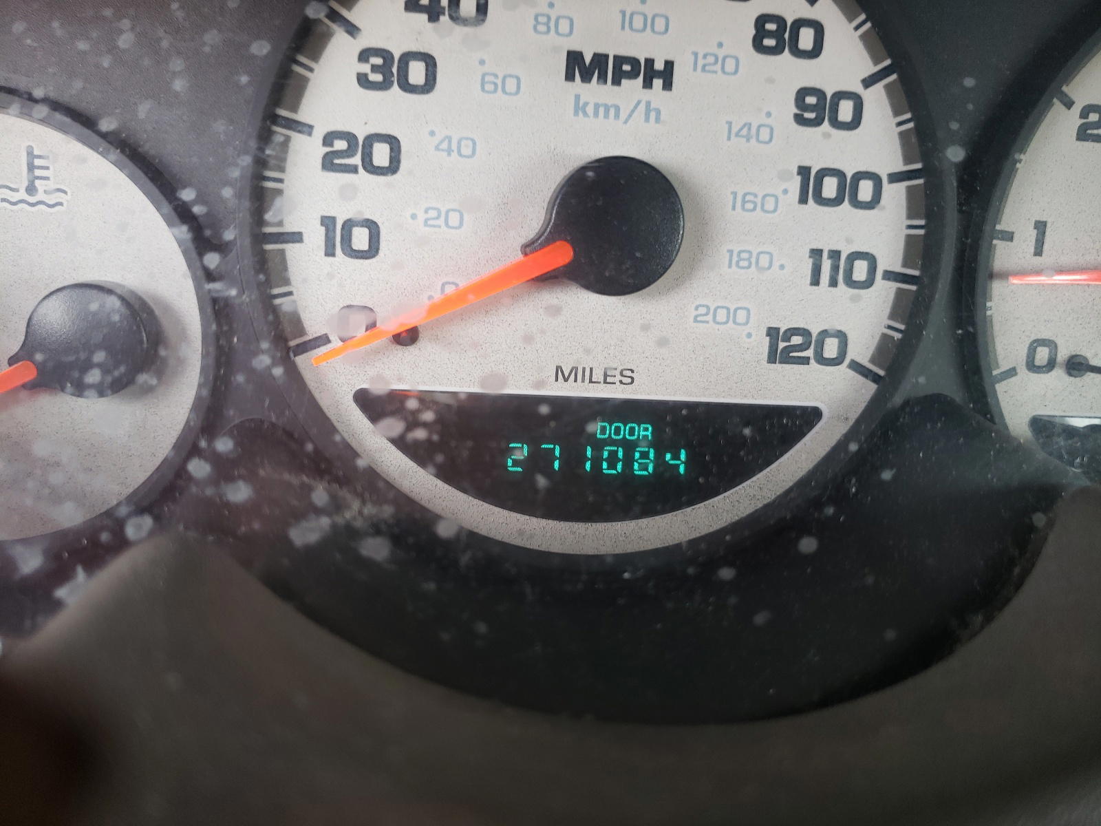 Photo 8 from auction – 2005 DODGE NEON SXT with VIN 1B3ES56C65D140926