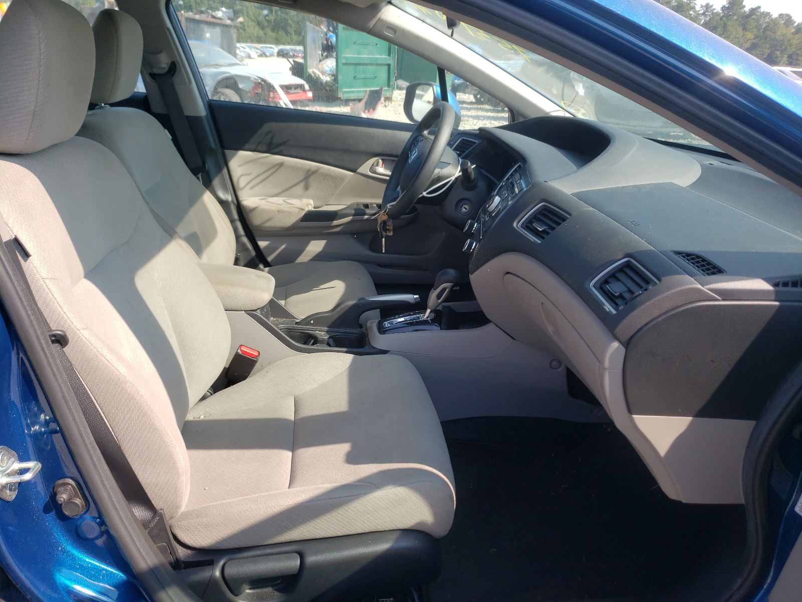 Photo 5 from auction – 2013 HONDA CIVIC LX with VIN 19XFB2F54DE100070