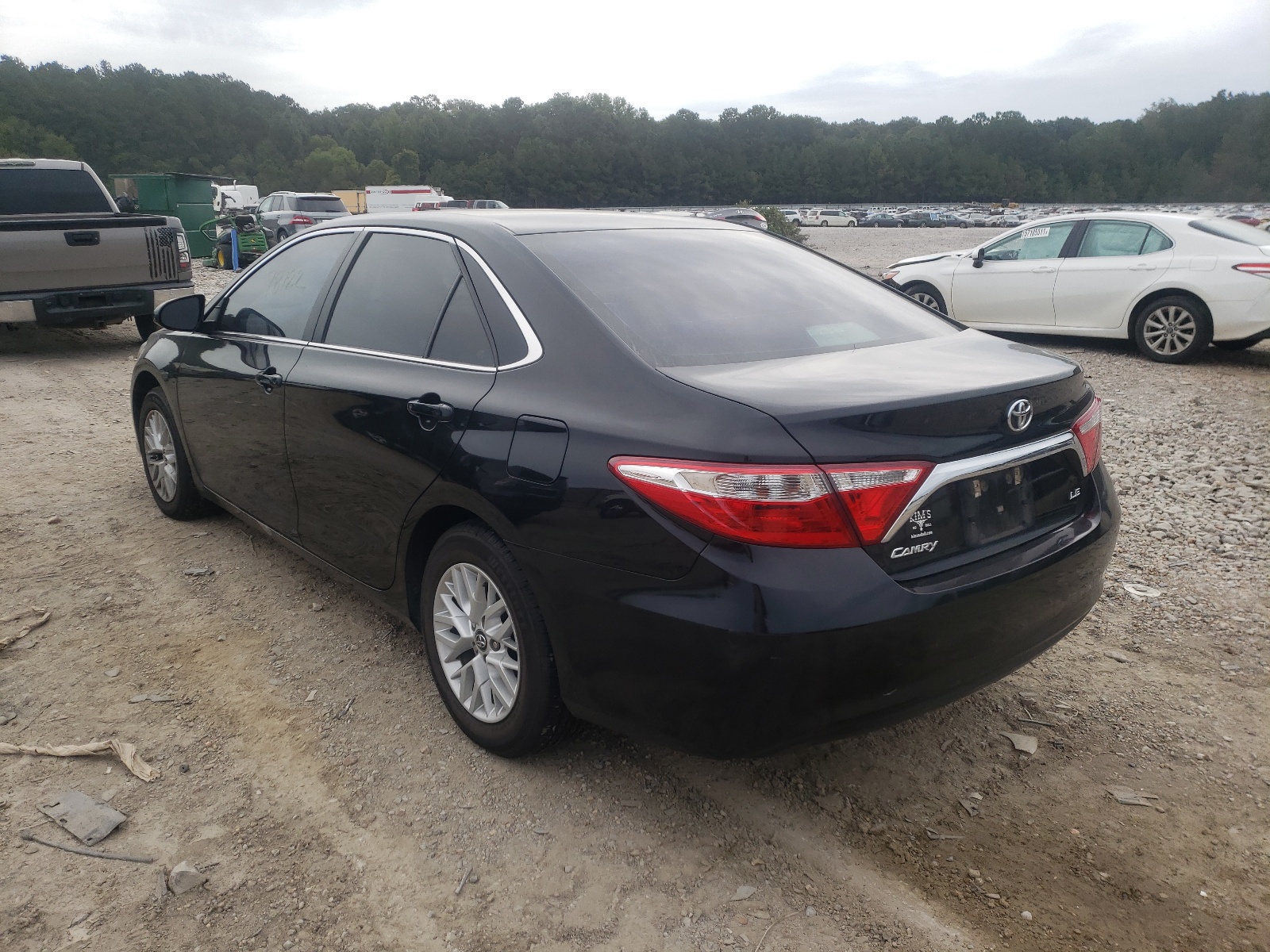 Photo 3 from auction – 2017 TOYOTA CAMRY LE with VIN 4T1BF1FK8HU663886