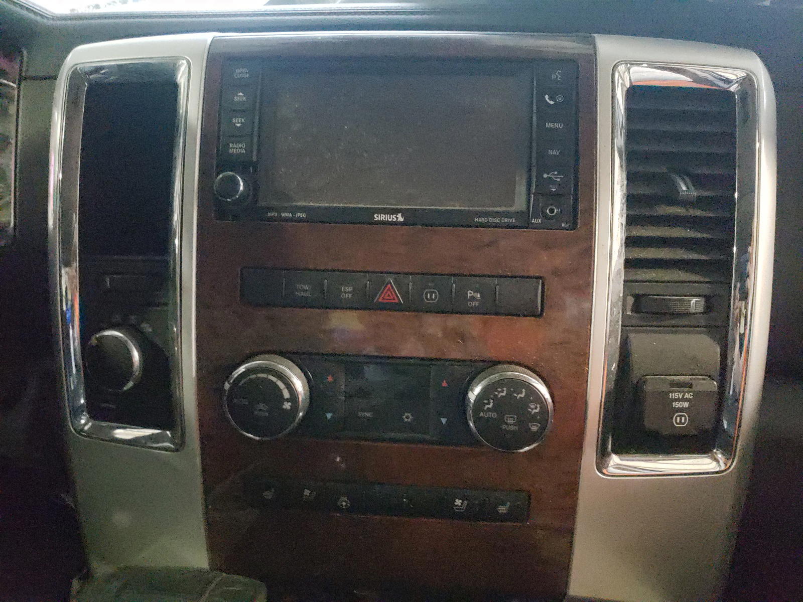 Photo 9 from auction – 2010 DODGE RAM 1500 with VIN 1D7RV1CT7AS124766