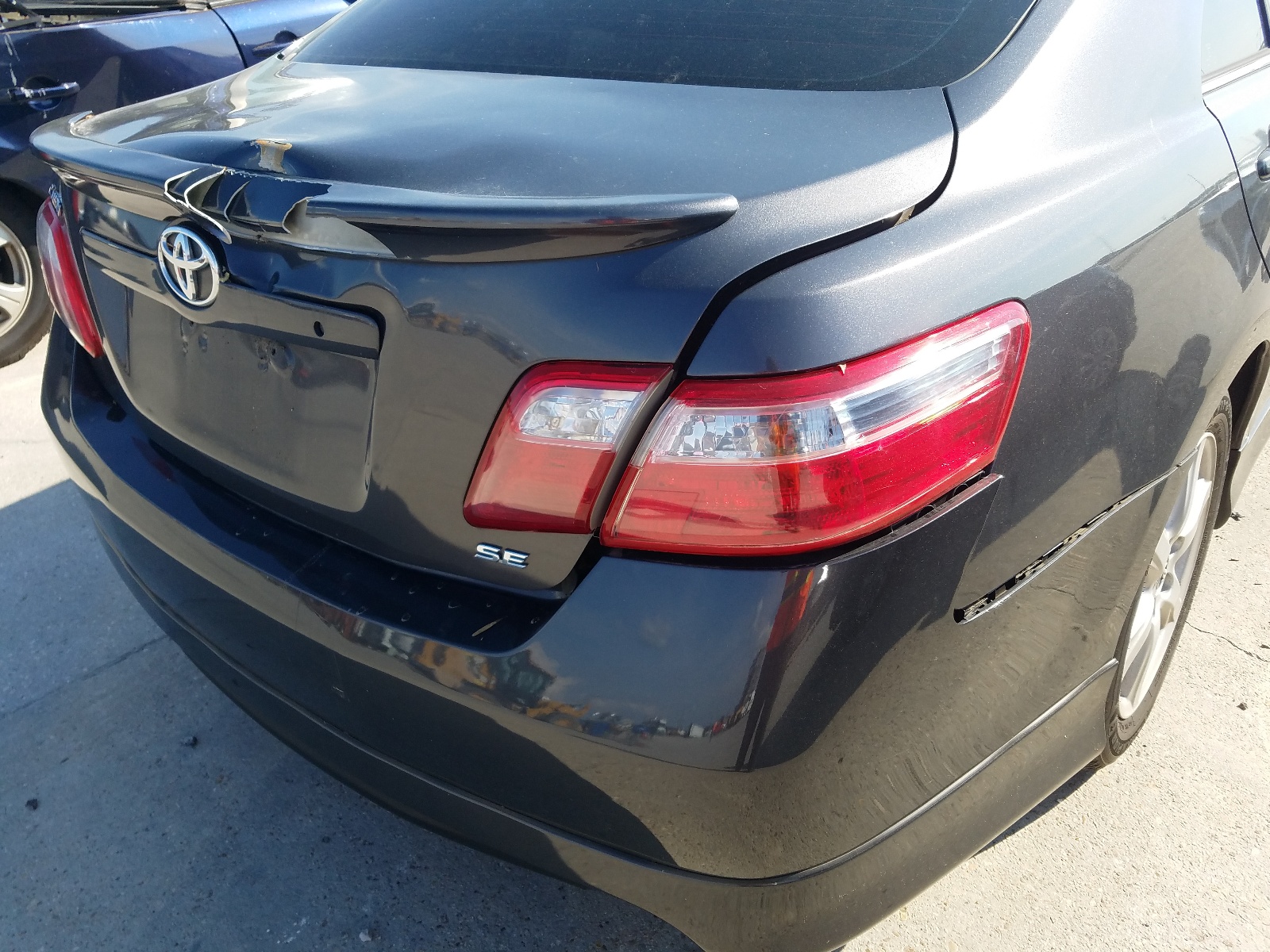 Photo 9 from auction – 2007 TOYOTA CAMRY SE with VIN 4T1BE46K57U729541