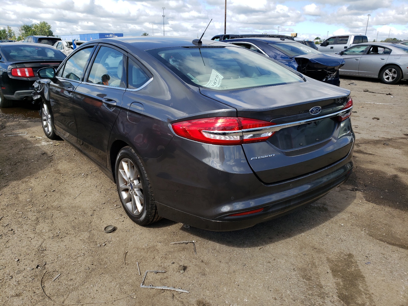 Photo 3 from auction – 2017 FORD FUSION SE with VIN 3FA6P0H71HR370320