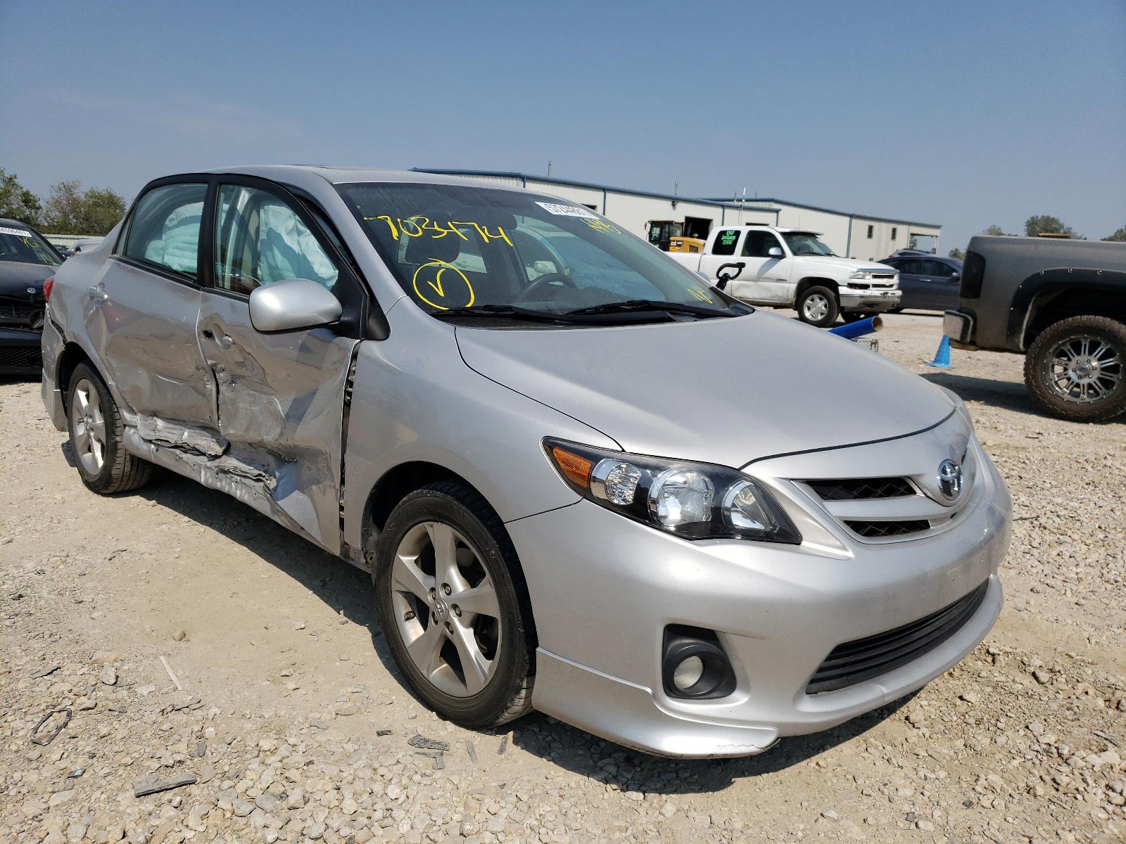 TOYOTA COROLLA BA 2011 with VIN 2T1BU4EE6BC703474 - Photo from auction