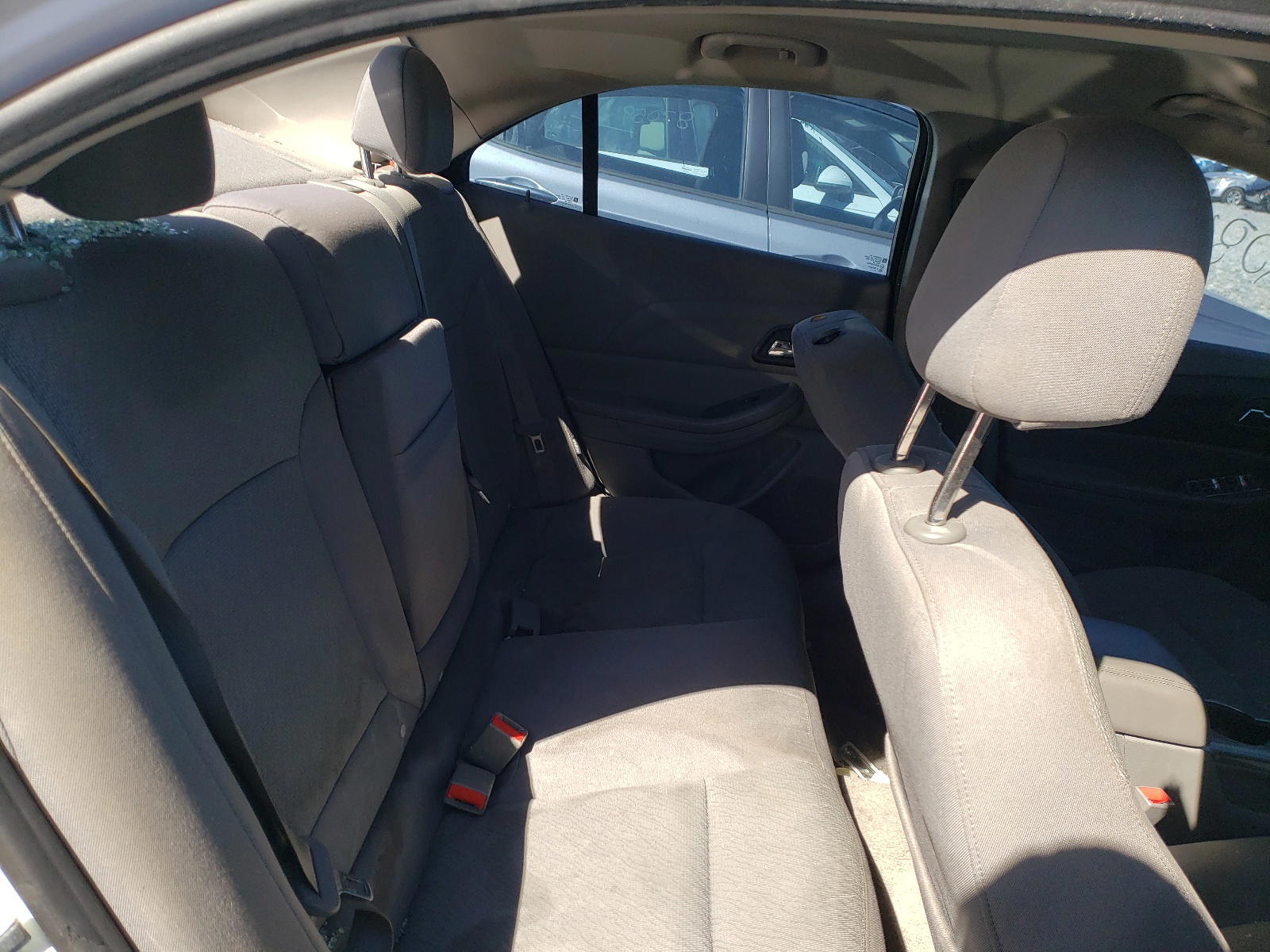 Photo 6 from auction – 2013 CHEVROLET MALIBU LS with VIN 1G11B5SA4DF235286