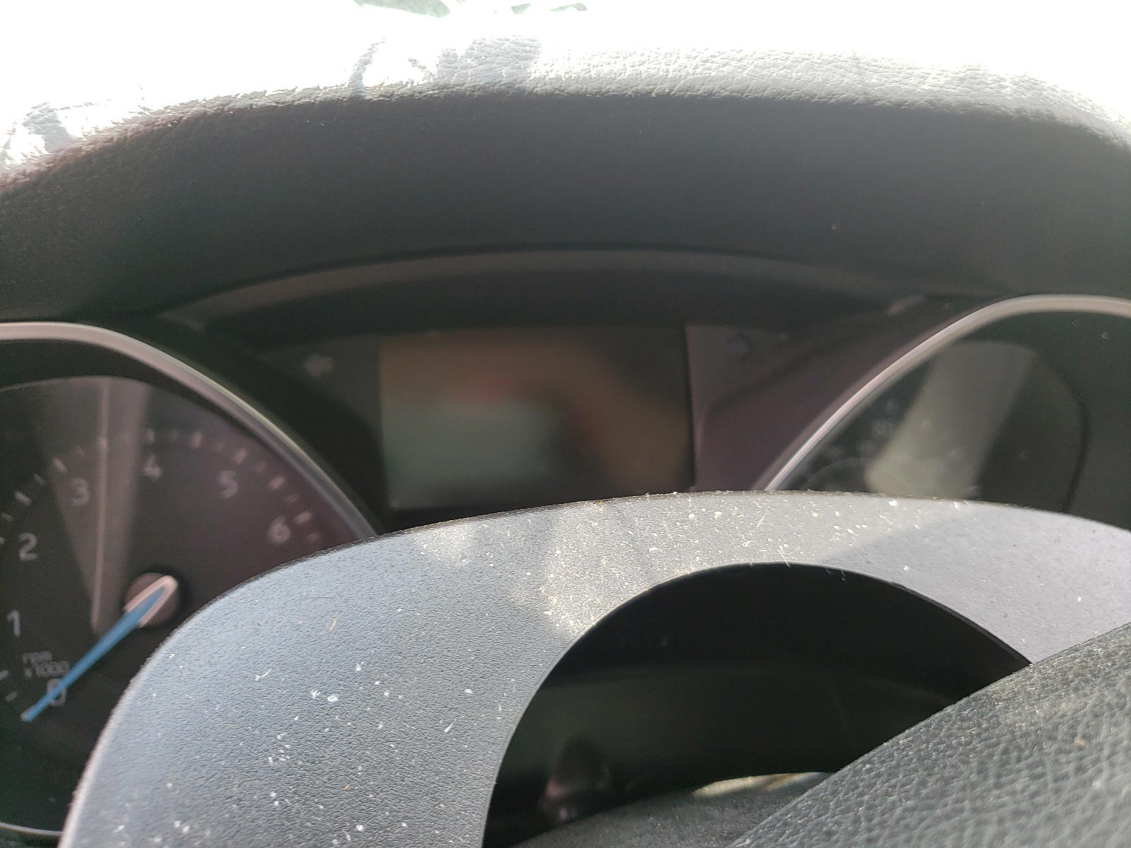 Photo 8 from auction – 2015 FORD FOCUS SE with VIN 1FADP3F28FL329629