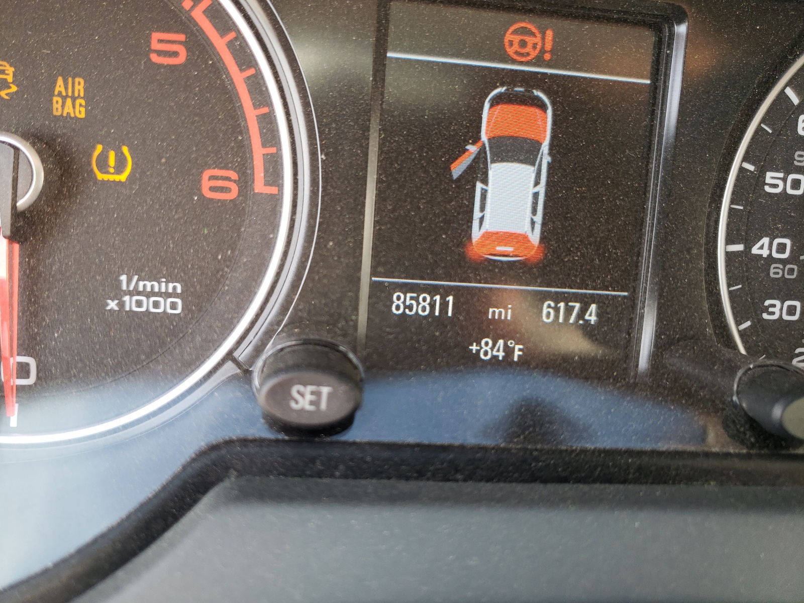 Photo 8 from auction – 2015 AUDI Q5 TDI PRE with VIN WA1CMAFP0FA098925
