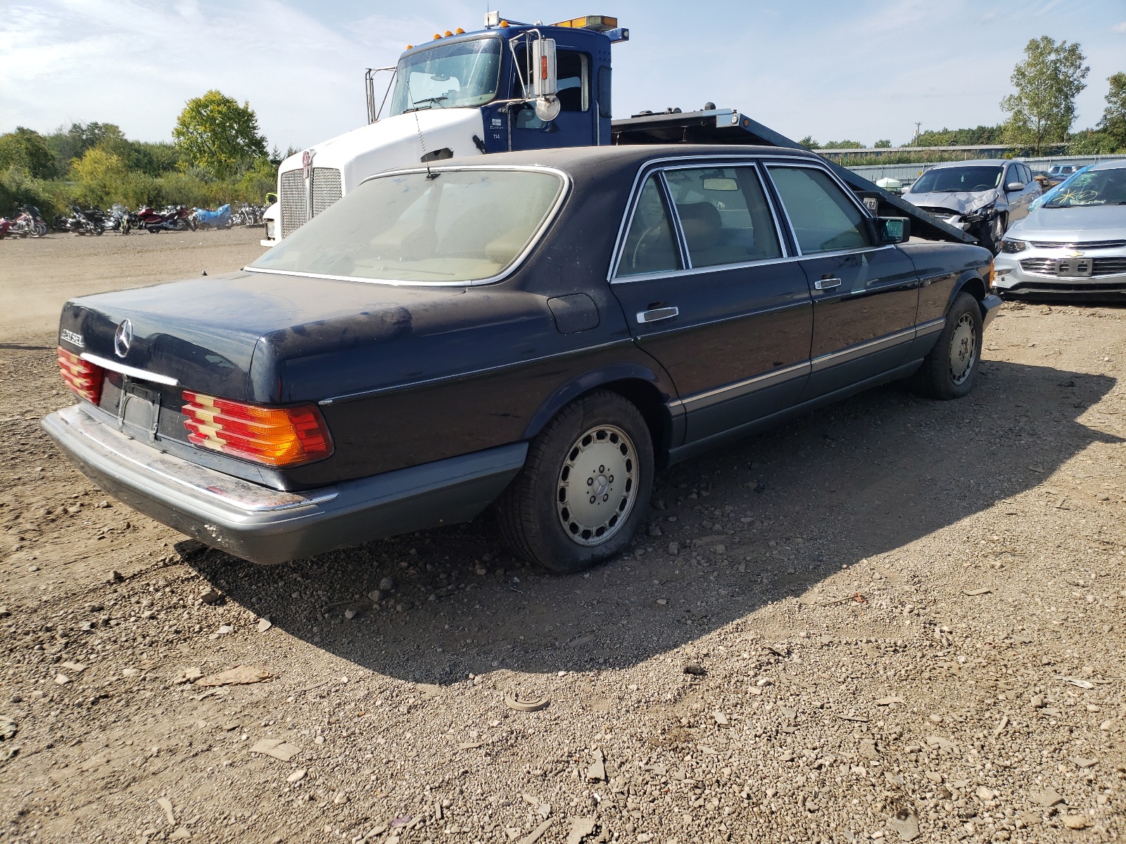 Photo 17 from auction – 1986 MERCEDES-BENZ 420-CLASS with VIN WDBCA35D5GA247105