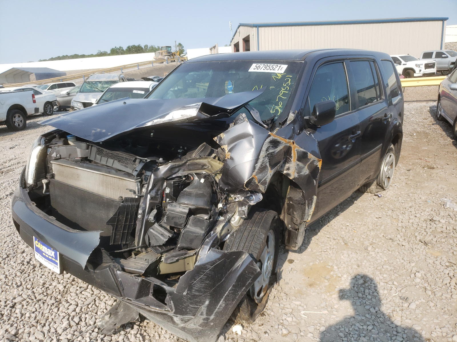 Photo 2 from auction – 2014 HONDA PILOT LX with VIN 5FNYF3H27EB023082