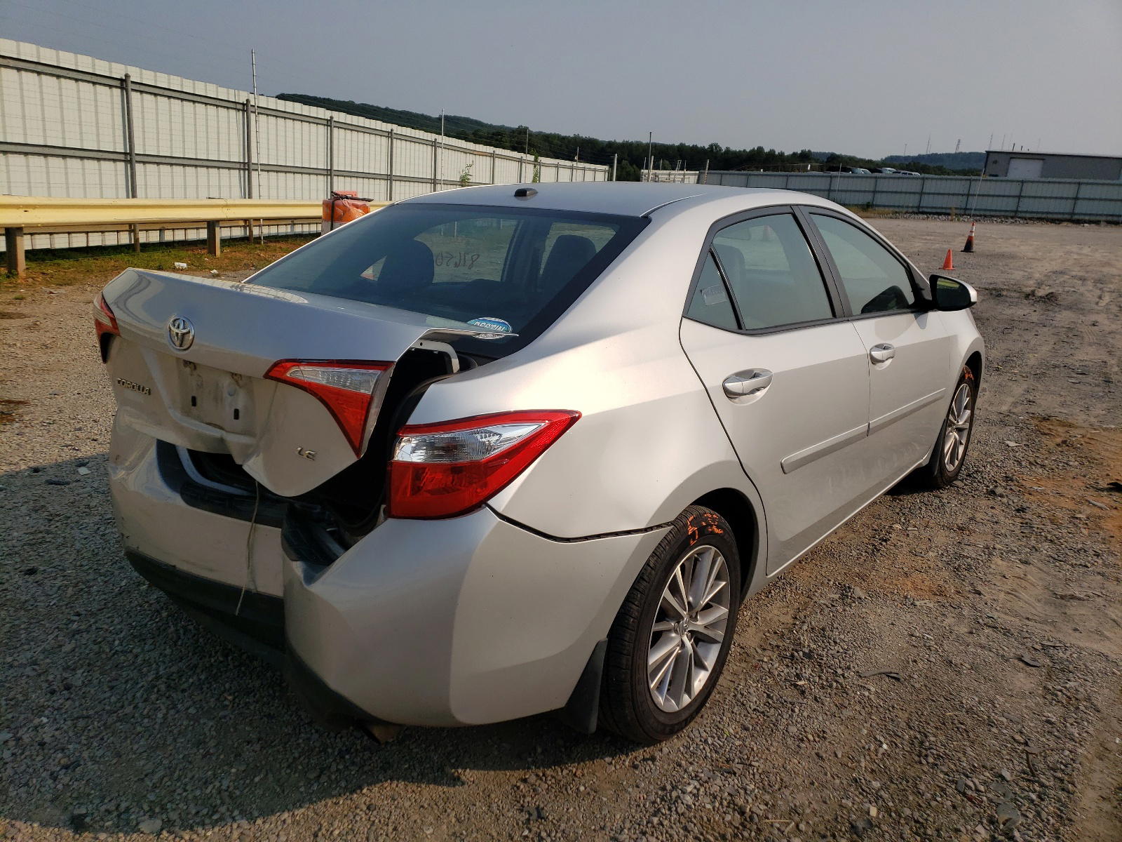 Photo 4 from auction – 2014 TOYOTA COROLLA L with VIN 5YFBURHE4EP117465