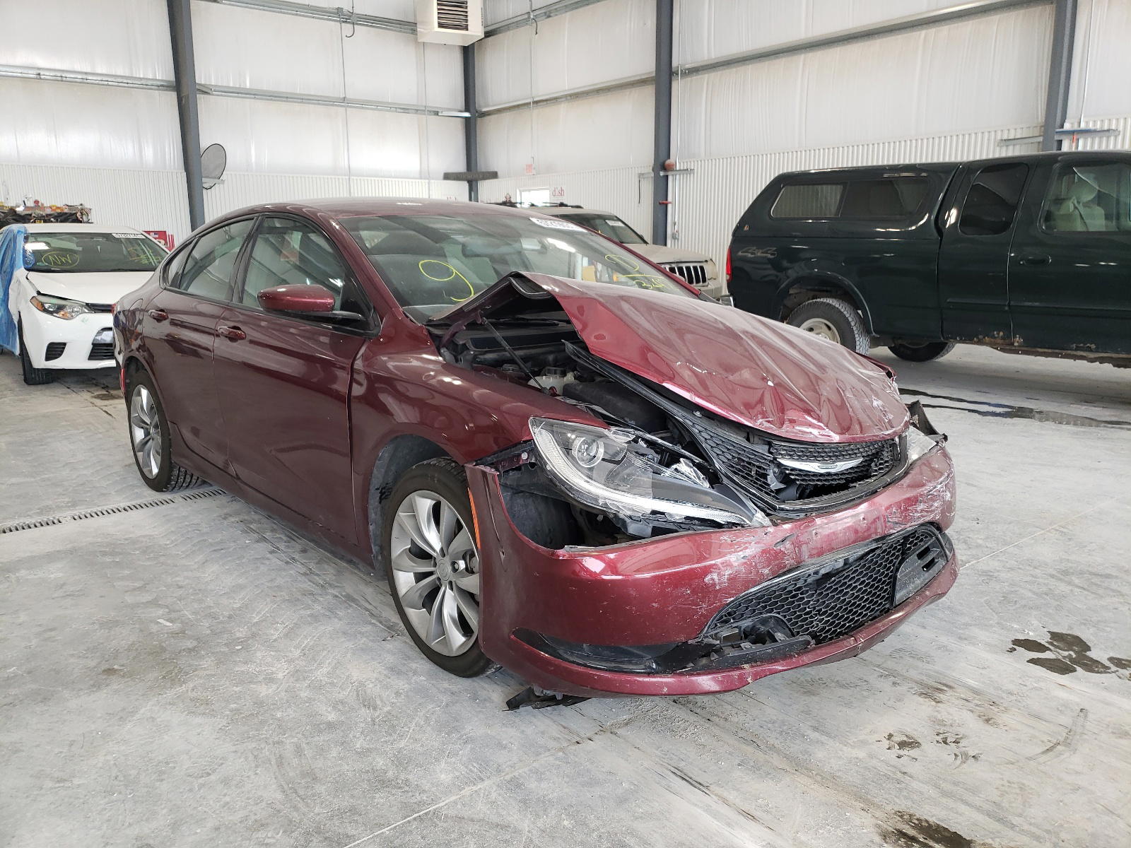 CHRYSLER 200 S 2015 with VIN 1C3CCCBB2FN613242 - Photo from auction