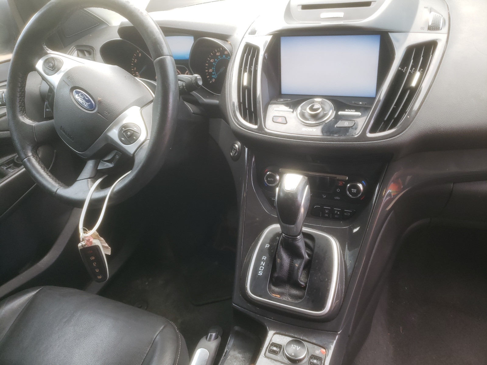Zdjęcie 9 z aukcji – 2014 FORD ESCAPE TIT z VIN 1FMCU0J97EUA35290