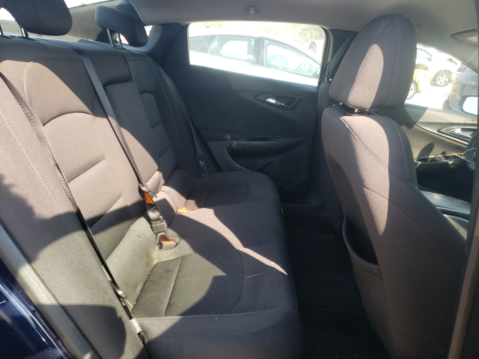Photo 6 from auction – 2017 CHEVROLET MALIBU LS with VIN 1G1ZB5ST4HF260831