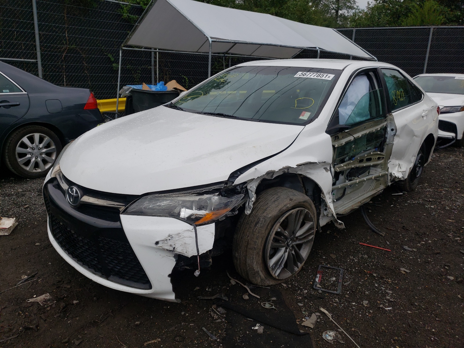 Photo 2 from auction – 2016 TOYOTA CAMRY LE with VIN 4T1BF1FK5GU568927
