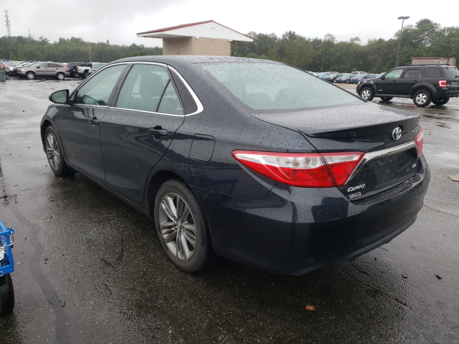 Photo 3 from auction – 2016 TOYOTA CAMRY LE with VIN 4T1BF1FK9GU217261