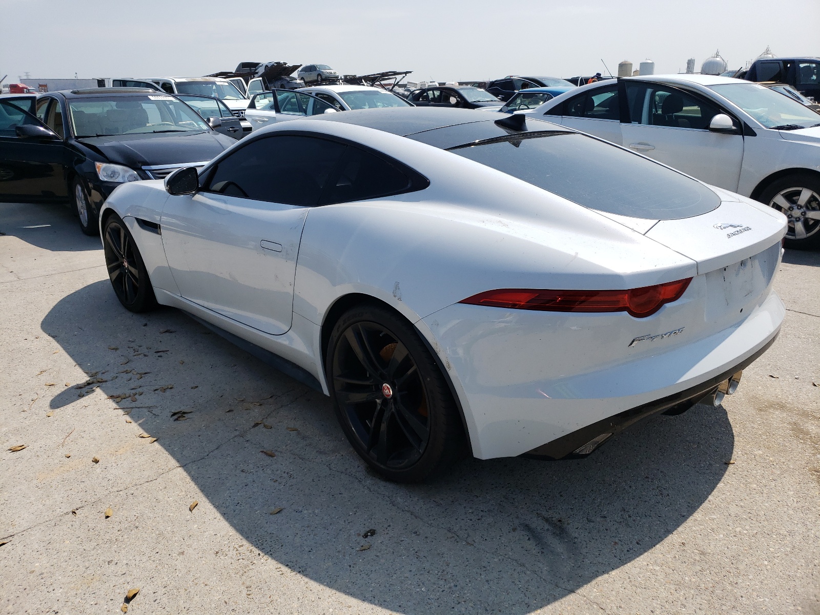 Photo 3 from auction – 2017 JAGUAR F-TYPE with VIN SAJWA6AT3H8K39740