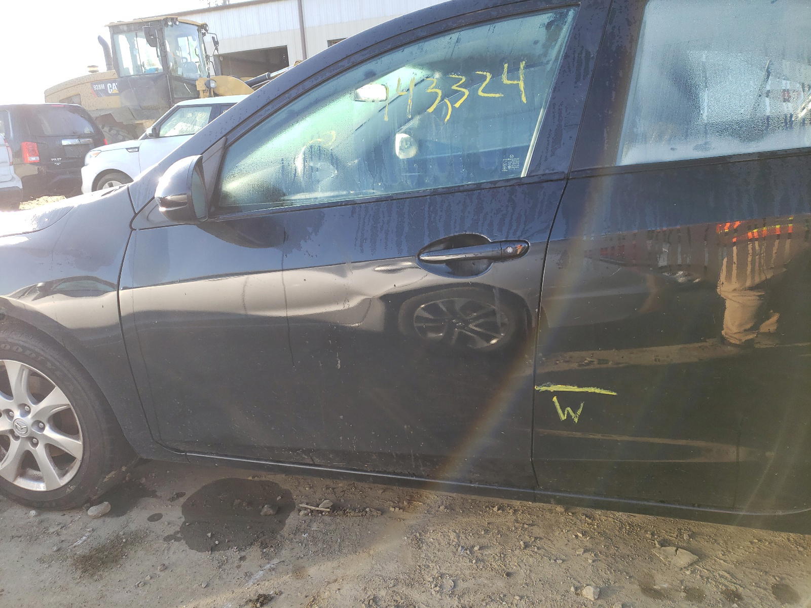Photo 9 from auction – 2010 MAZDA 3 I with VIN JM1BL1SG8A1160736