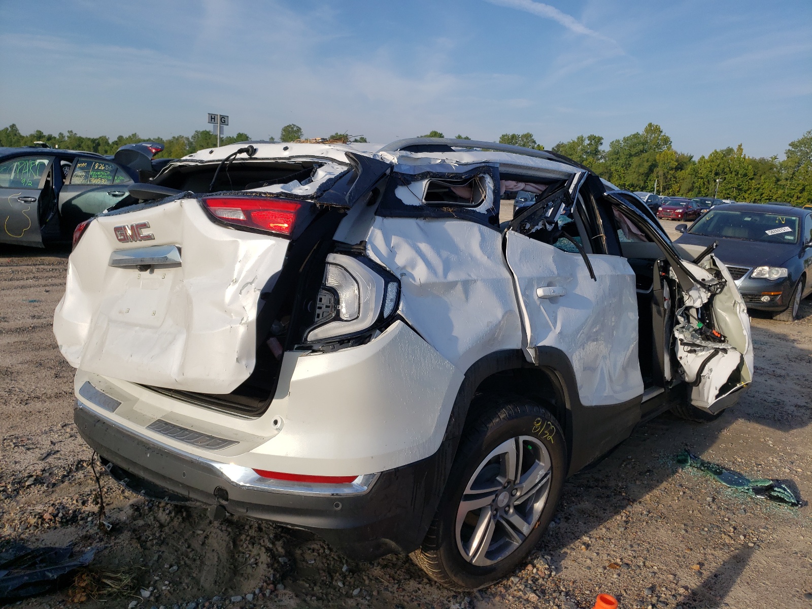 Photo 4 from auction – 2021 GMC TERRAIN SL with VIN 3GKALPEV3ML356061