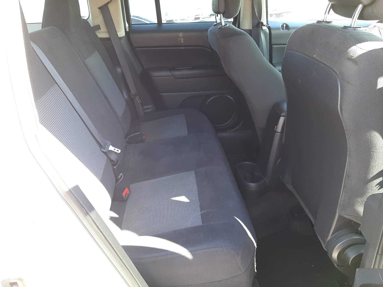 Photo 6 from auction – 2016 JEEP PATRIOT SP with VIN 1C4NJPBB5GD807904