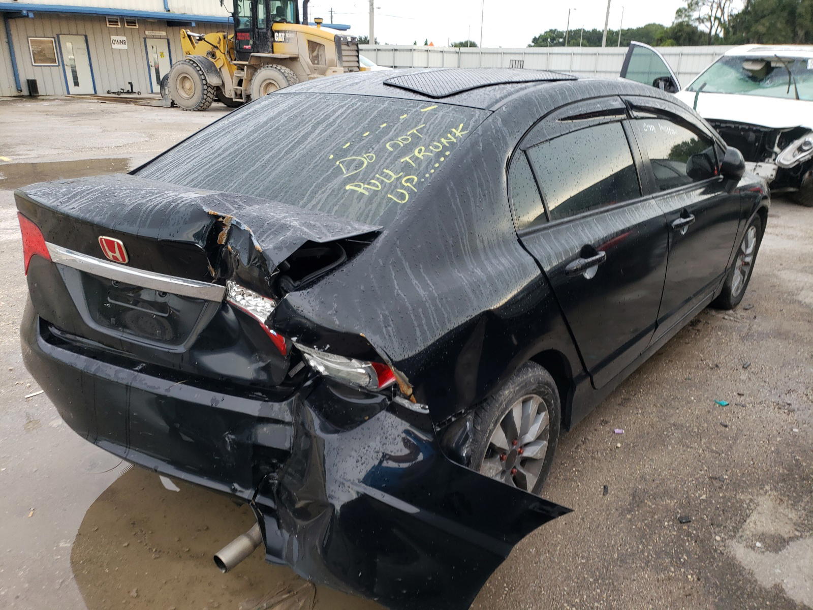 Photo 16 from auction – 2010 HONDA CIVIC EX with VIN 2HGFA1E86AH517023