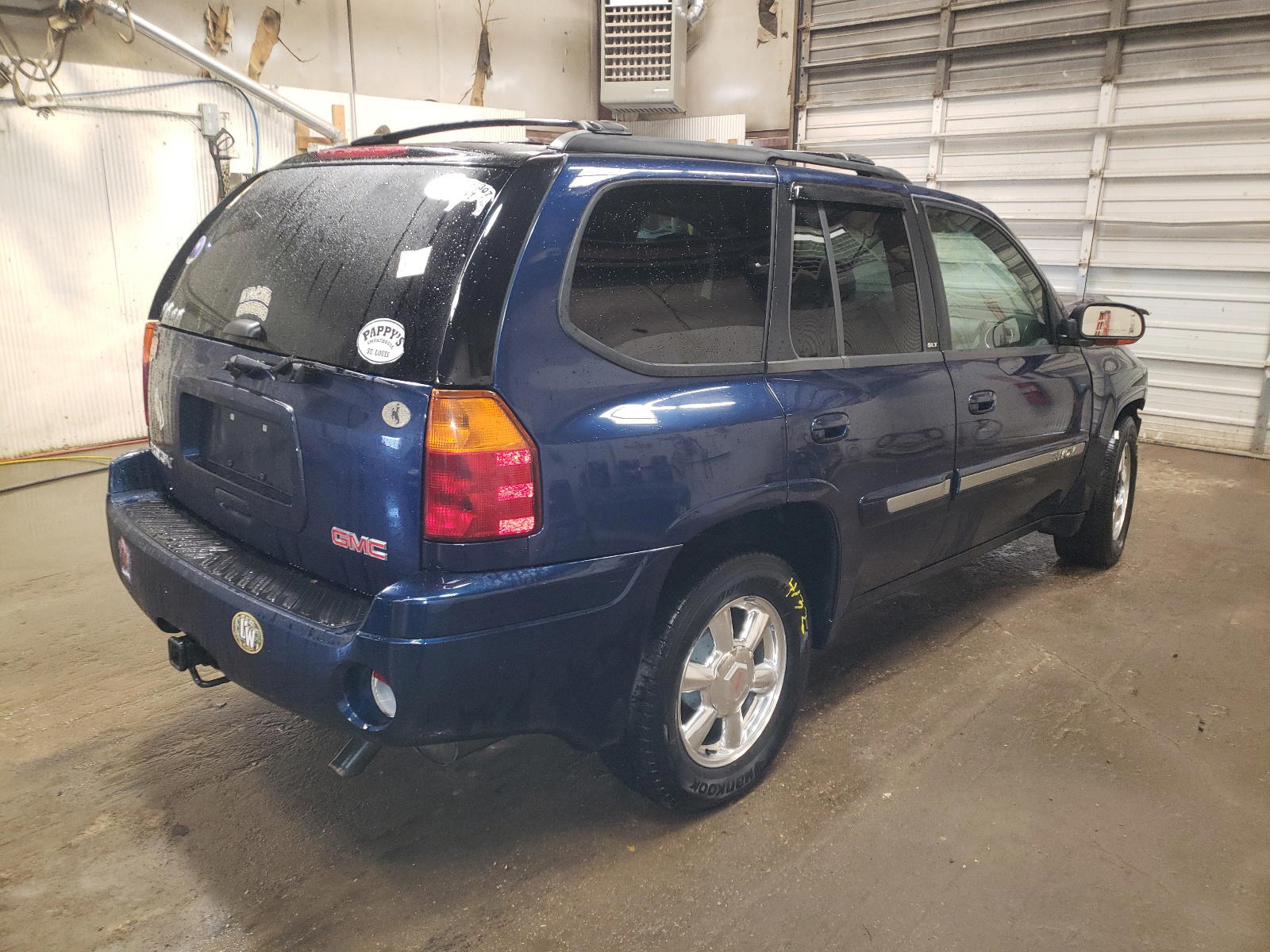 Photo 4 from auction – 2004 GMC ENVOY with VIN 1GKDT13S342438845
