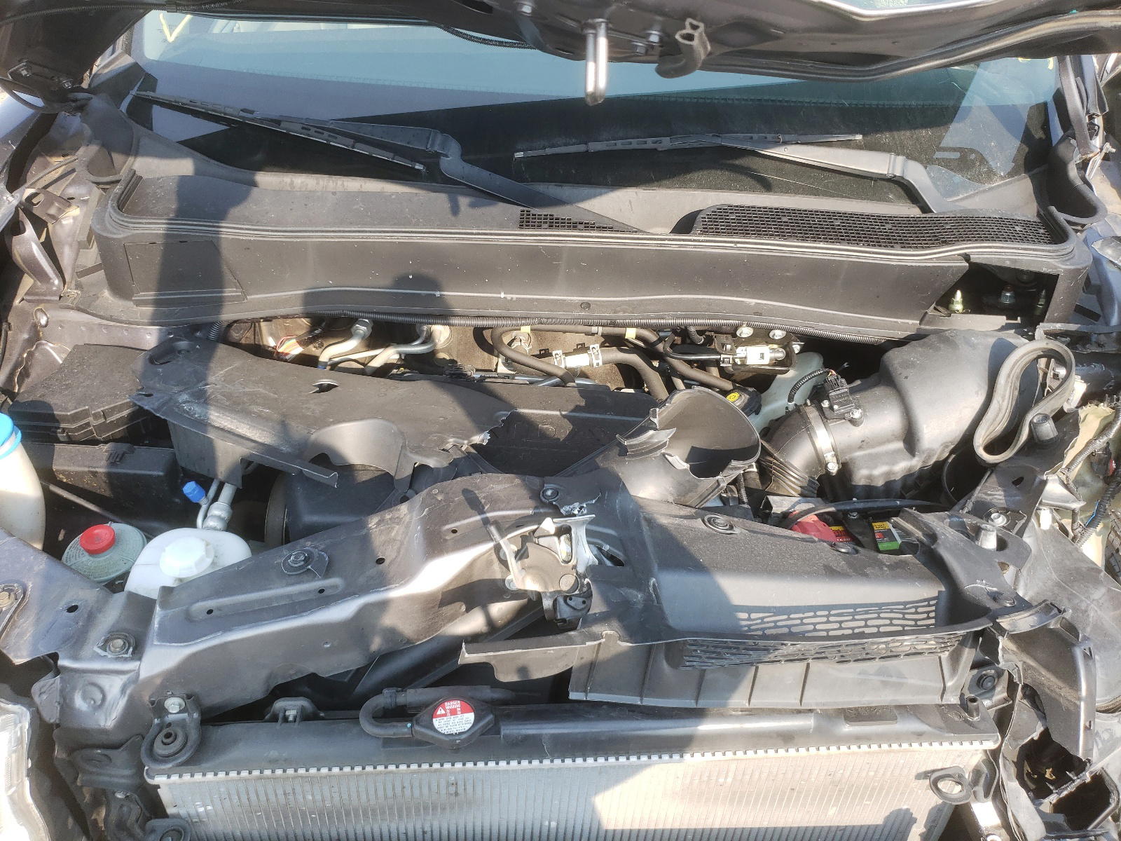 Photo 7 from auction – 2014 HONDA PILOT LX with VIN 5FNYF3H27EB023082