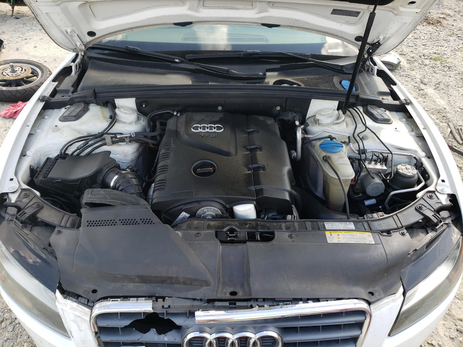 Photo 7 from auction – 2010 AUDI A5 PREMIUM with VIN WAULFAFR7AA075519