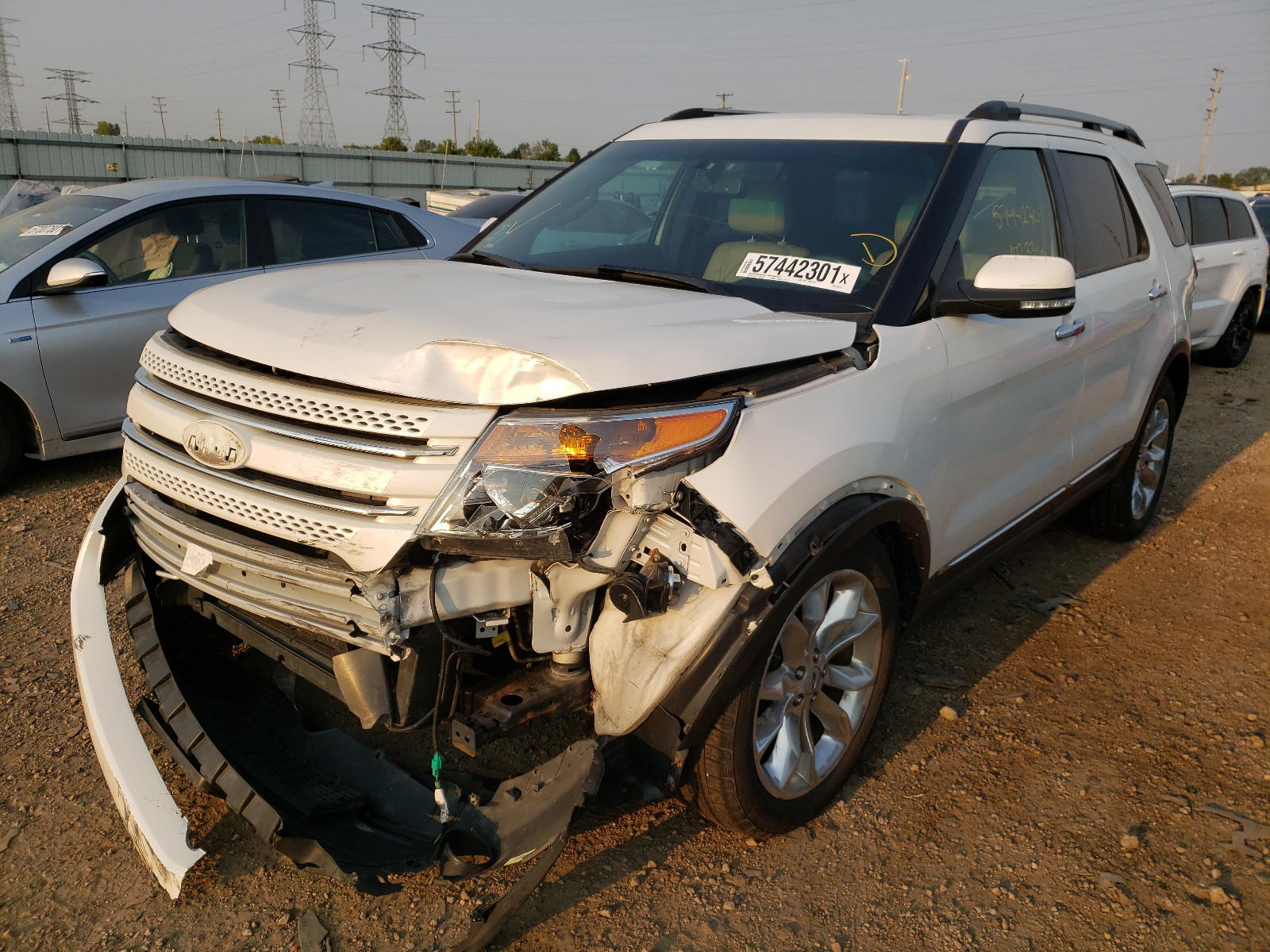 Photo 2 from auction – 2013 FORD EXPLORER L with VIN 1FM5K7F85DGB51737