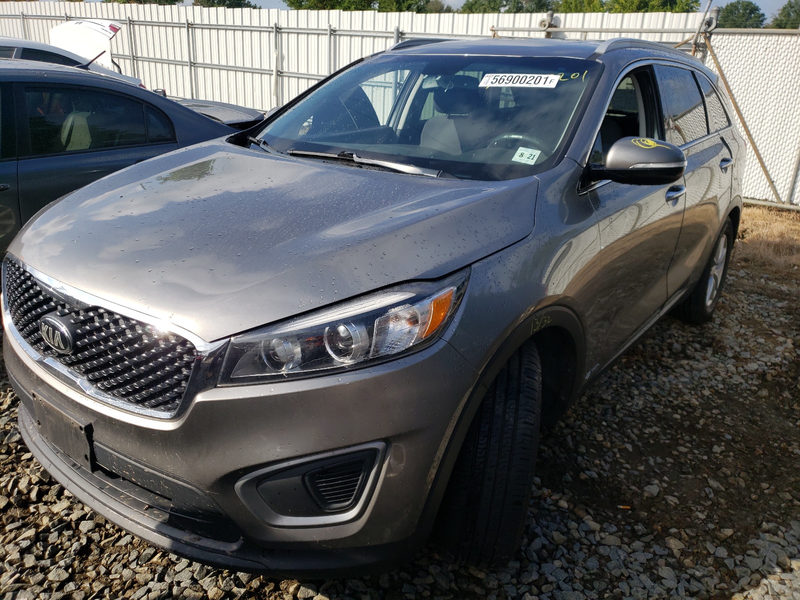 Photo 2 from auction – 2016 KIA SORENTO LX with VIN 5XYPGDA33GG089190