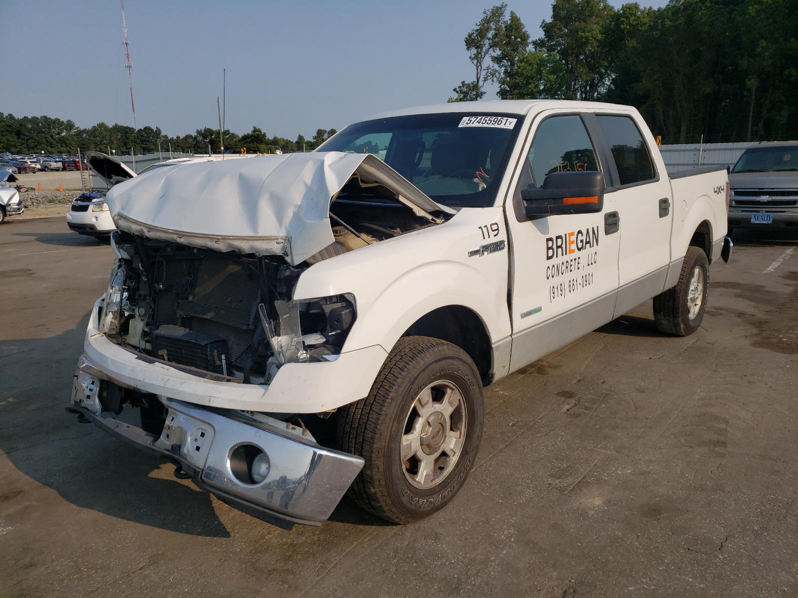 Photo 2 from auction – 2011 FORD F150 SUPER with VIN 1FTFW1ET6BFB87908