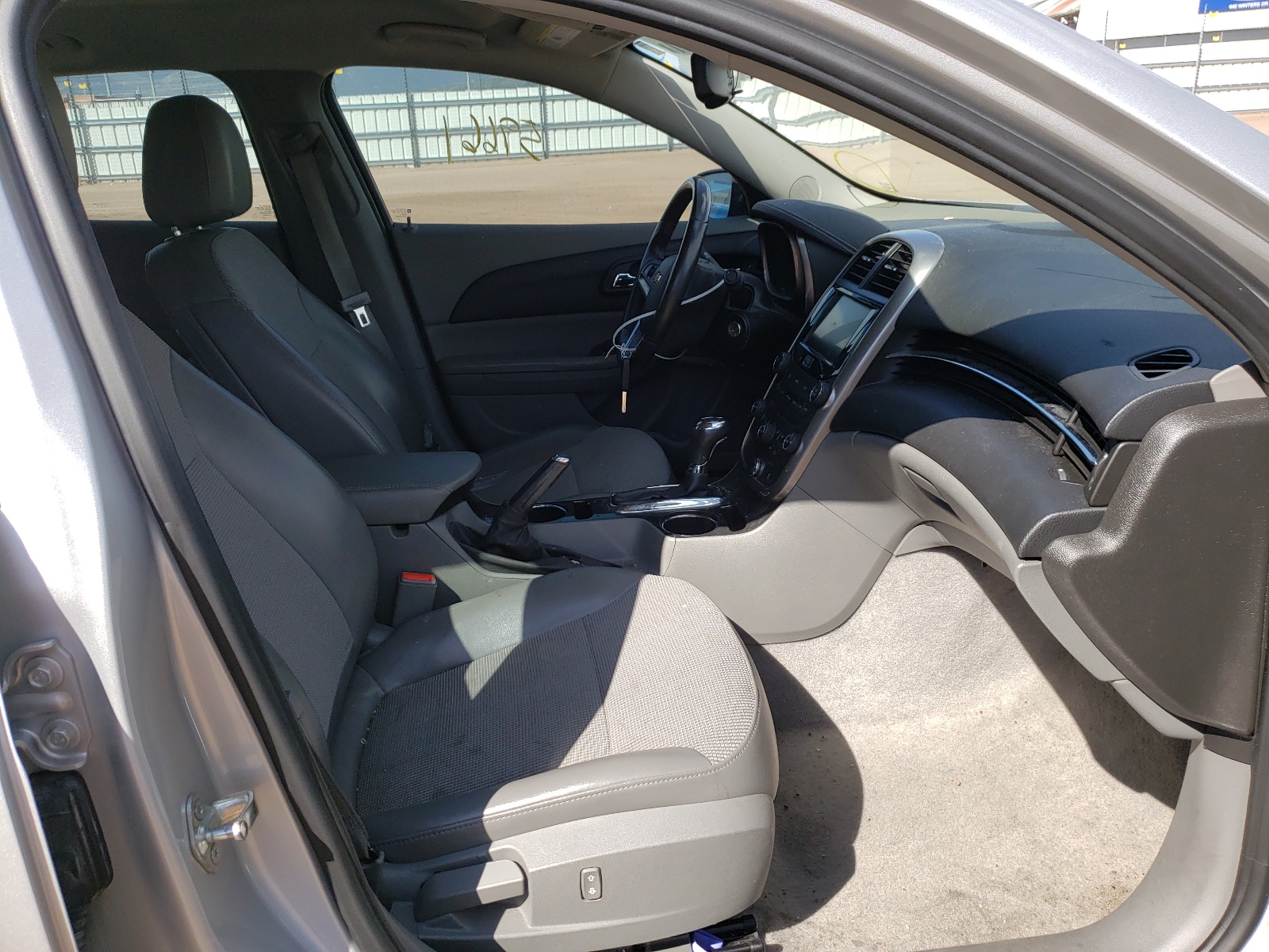 Zdjęcie 5 z aukcji – 2015 CHEVROLET MALIBU 2LT z VIN 1G11D5SL1FF149285