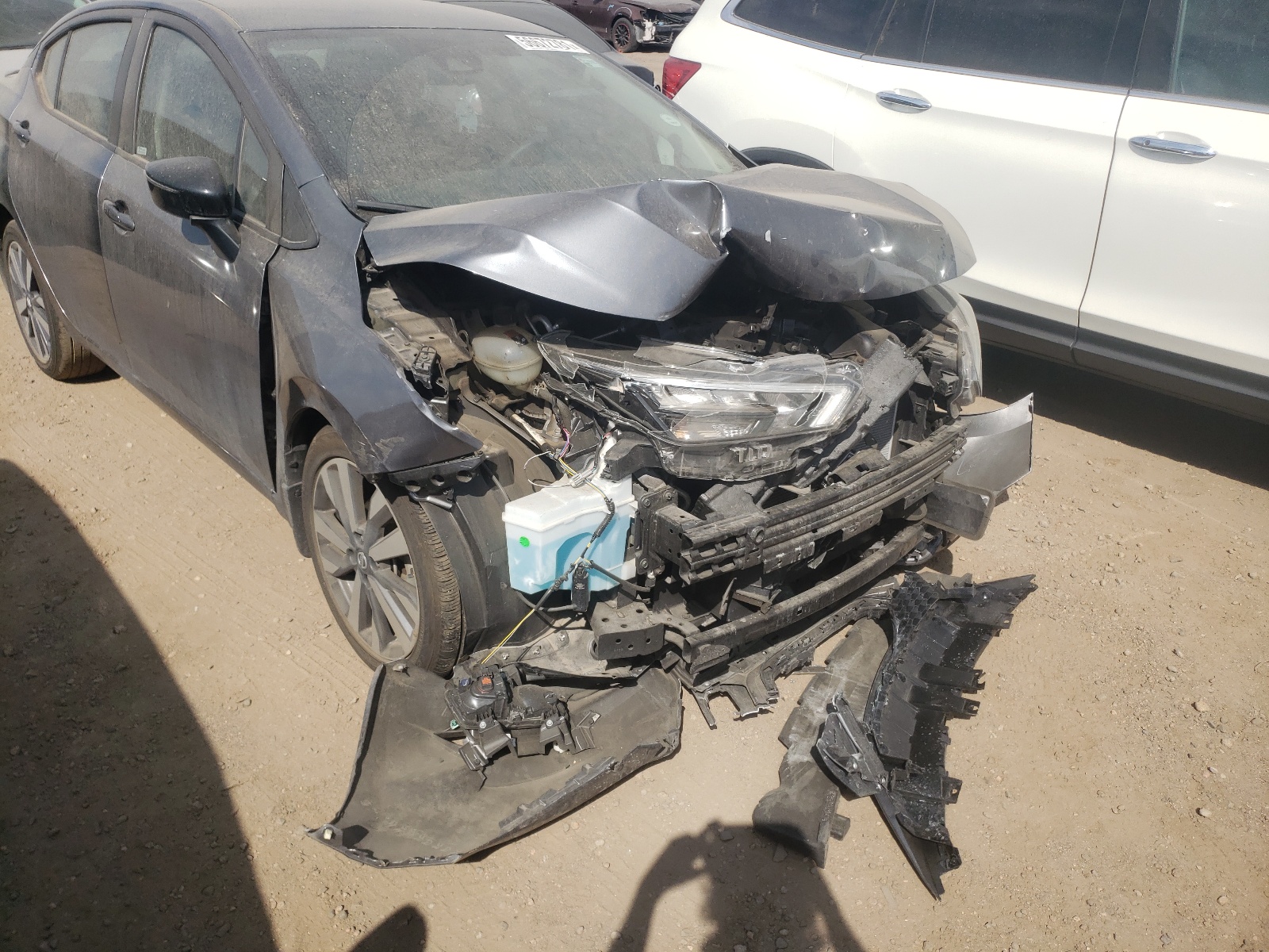 Photo 9 from auction – 2020 NISSAN VERSA SR with VIN 3N1CN8FV6LL858762