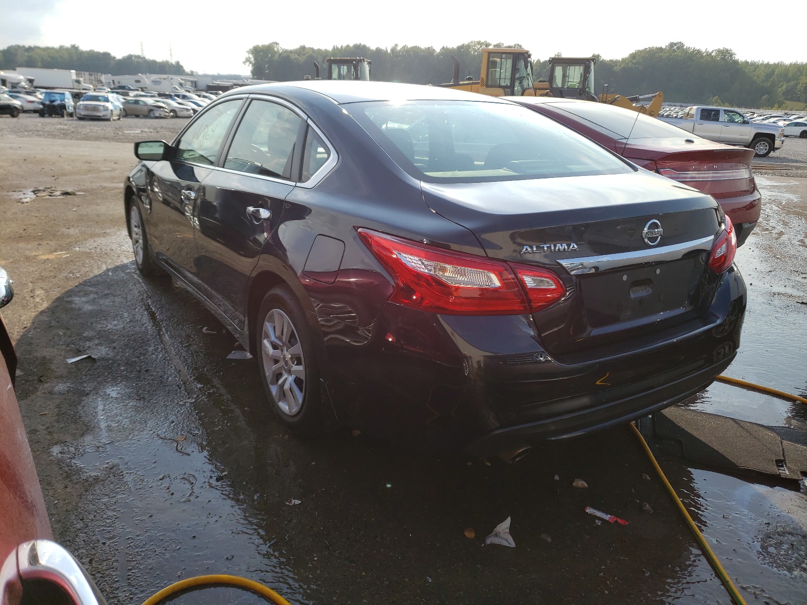 Photo 3 from auction – 2017 NISSAN ALTIMA 2.5 with VIN 1N4AL3AP0HC294394
