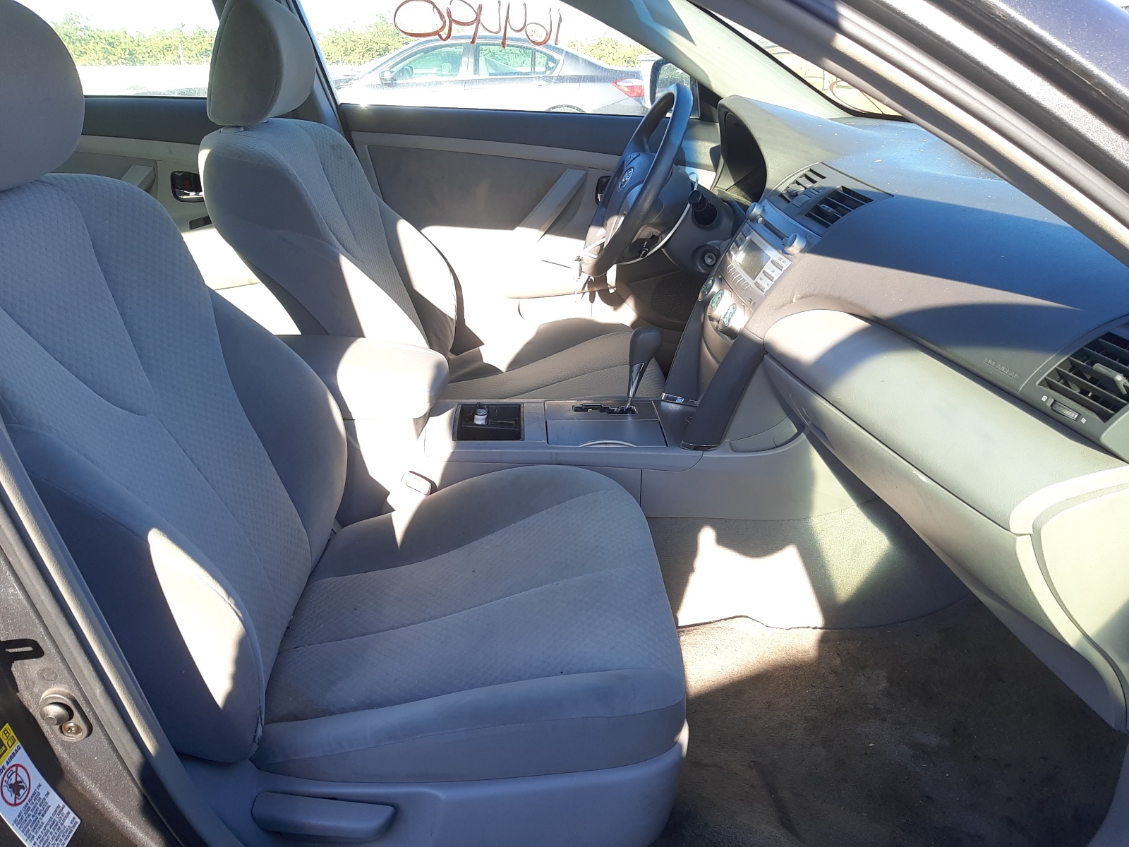 Photo 19 from auction – 2007 TOYOTA CAMRY CE with VIN 4T1BE46K37U510187
