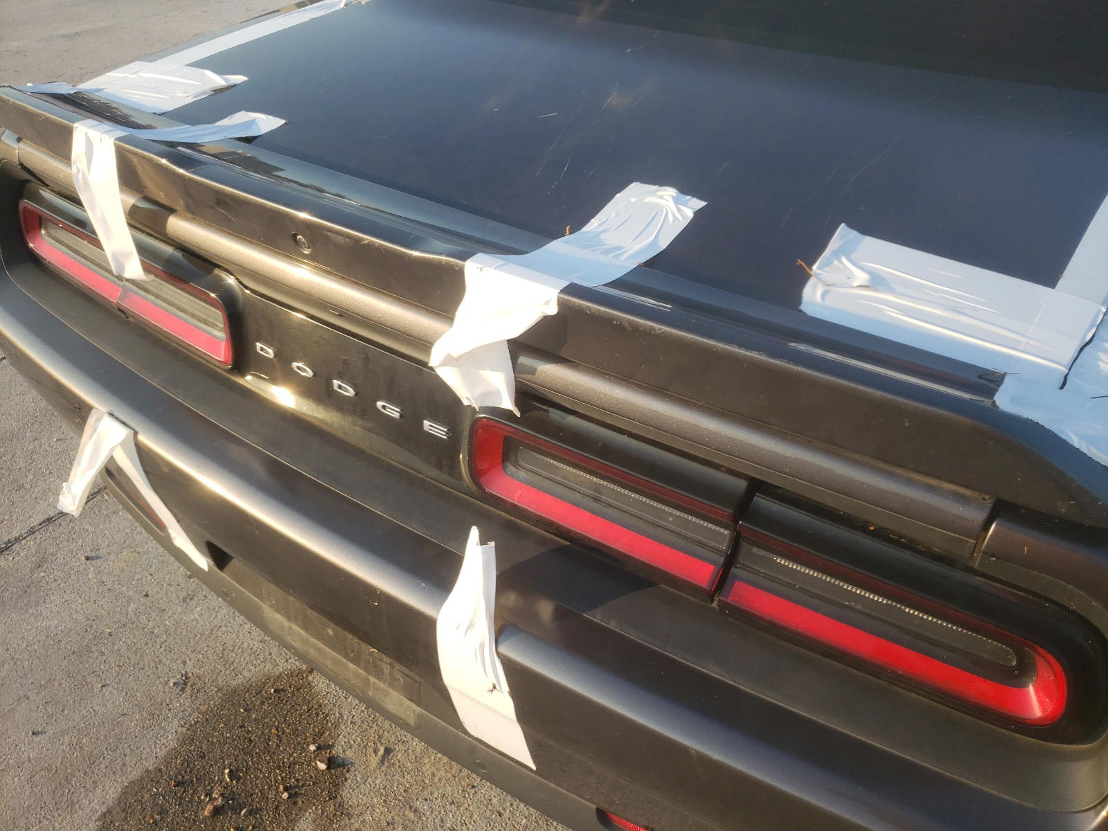 Photo 9 from auction – 2019 DODGE CHALLENGER with VIN 2C3CDZBT5KH531548