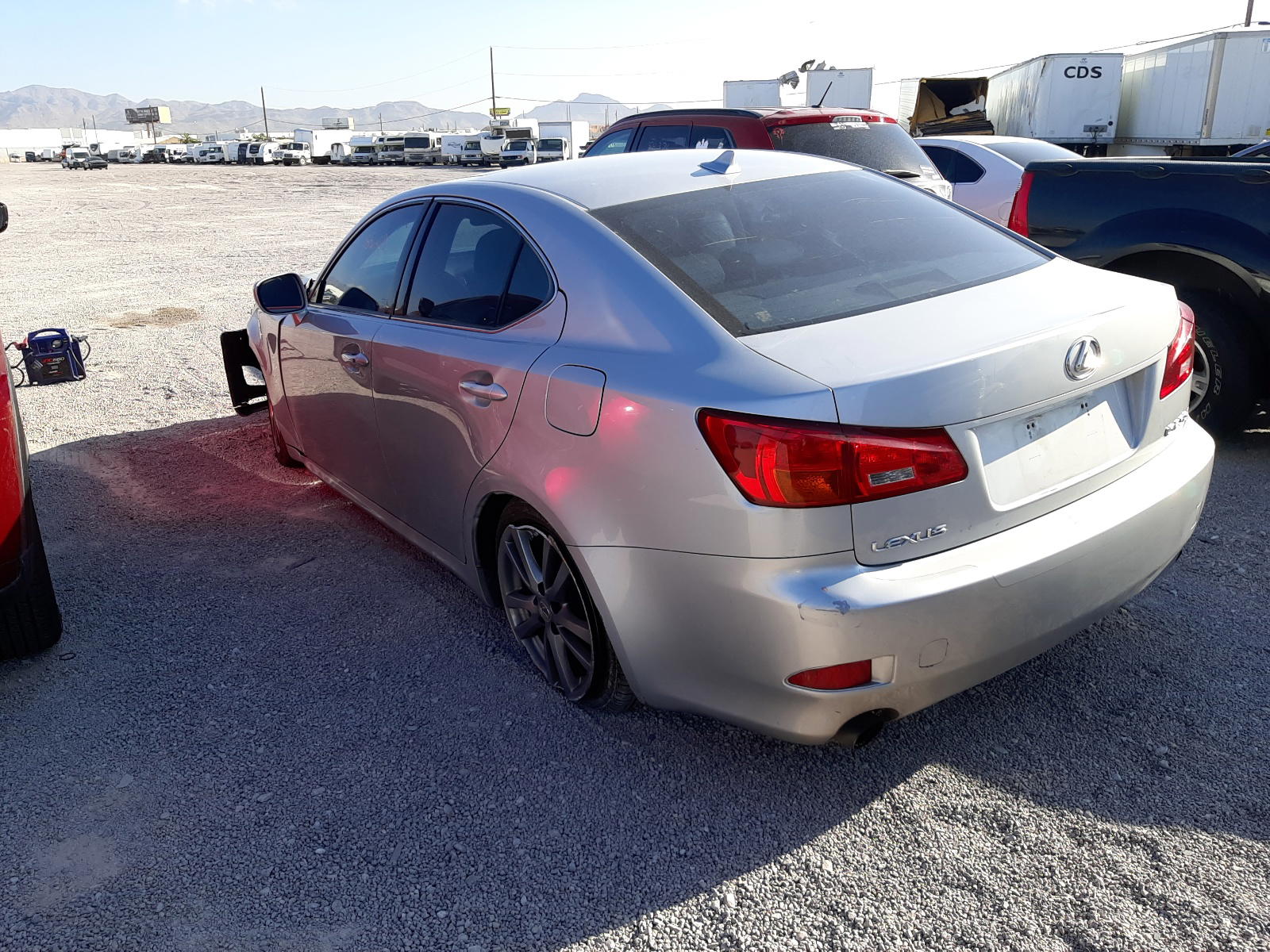 Photo 3 from auction – 2008 LEXUS IS 250 with VIN JTHBK262X82074676
