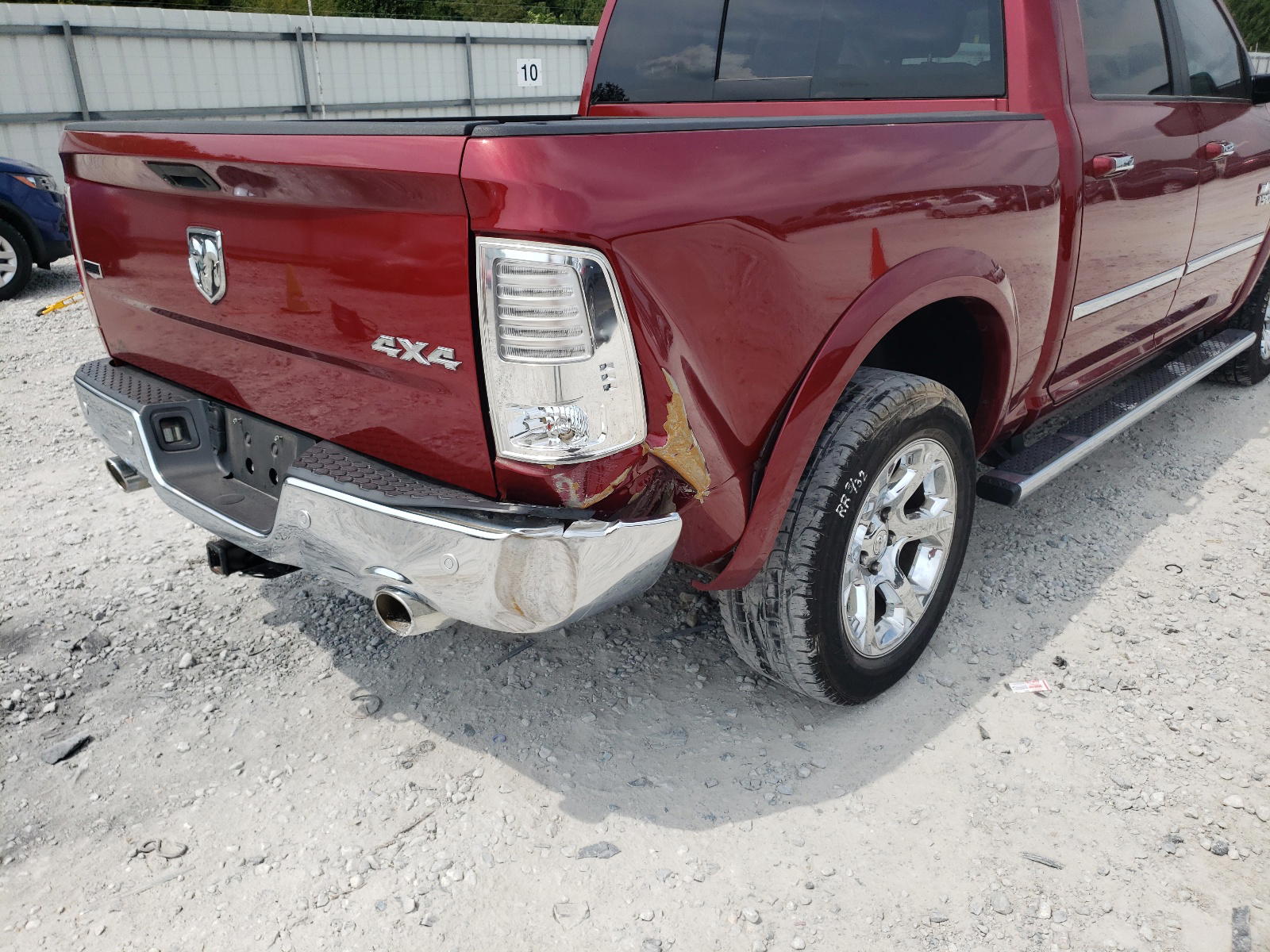 Photo 9 from auction – 2015 RAM 1500 LARAM with VIN 1C6RR7NT0FS660486