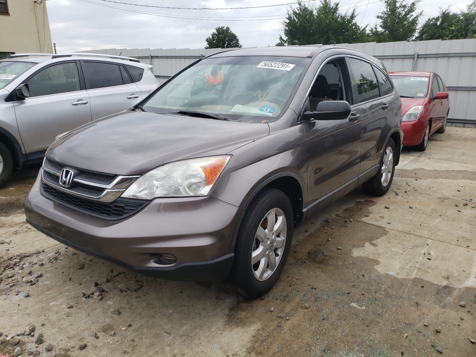 Photo 2 from auction – 2011 HONDA CR-V SE with VIN 5J6RE4H48BL123192