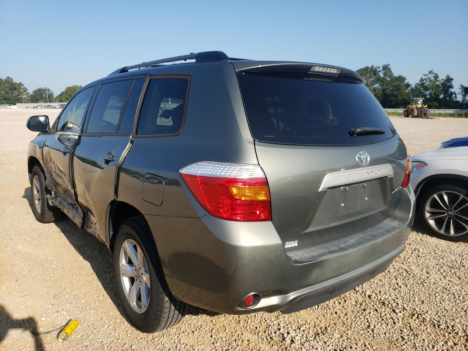Photo 3 from auction – 2010 TOYOTA HIGHLANDER with VIN 5TDZK3EH2AS007063