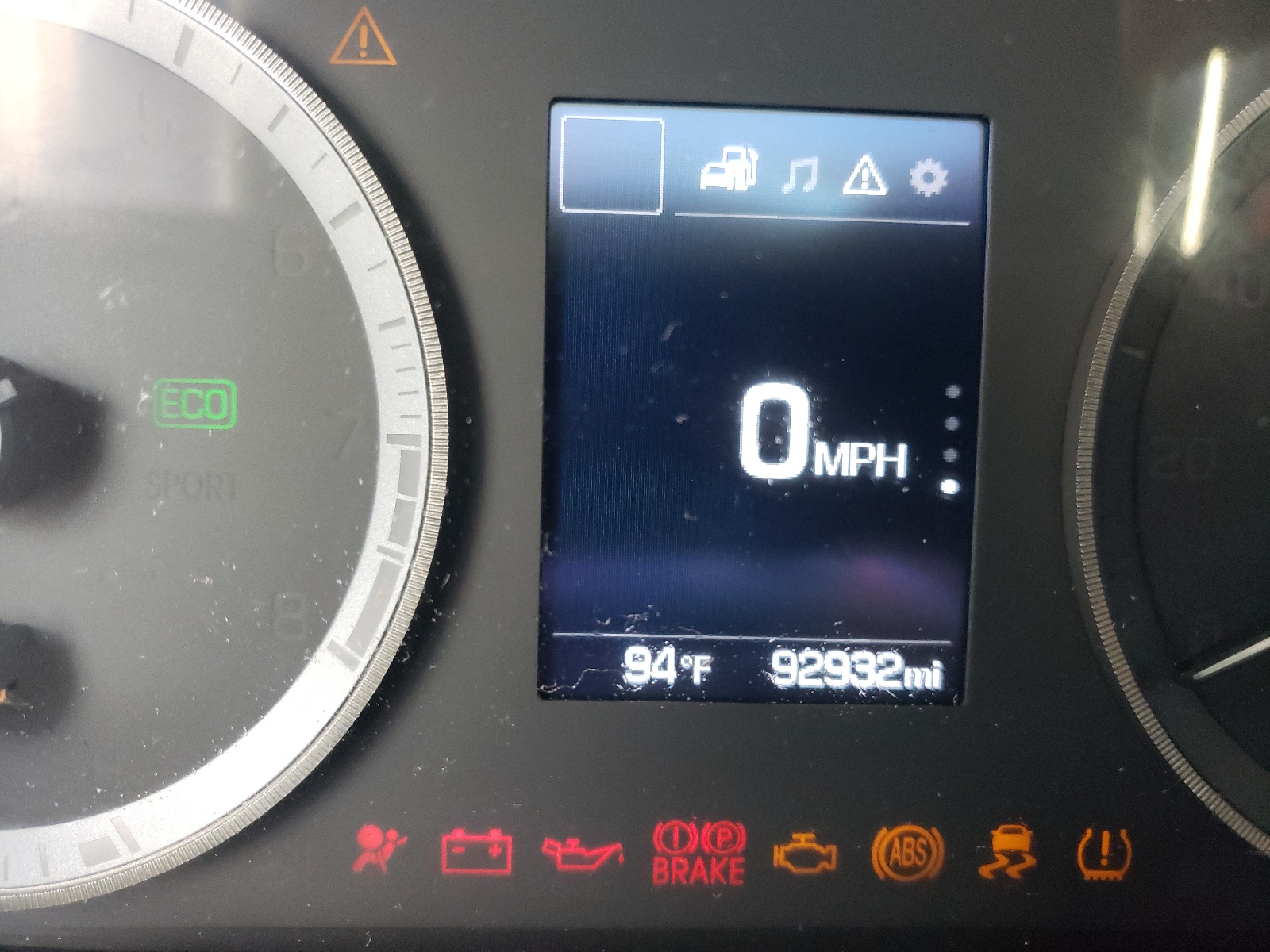 Photo 8 from auction – 2017 HYUNDAI SONATA SE with VIN 5NPE24AF1HH541647