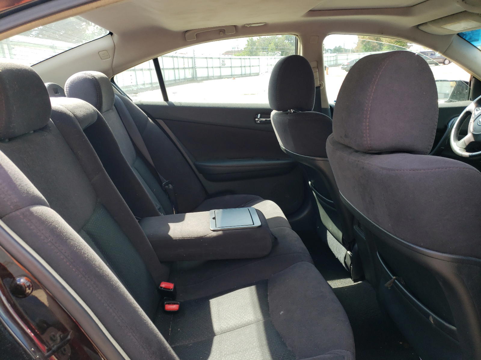 Photo 6 from auction – 2012 NISSAN MAXIMA S with VIN 1N4AA5AP4CC844495