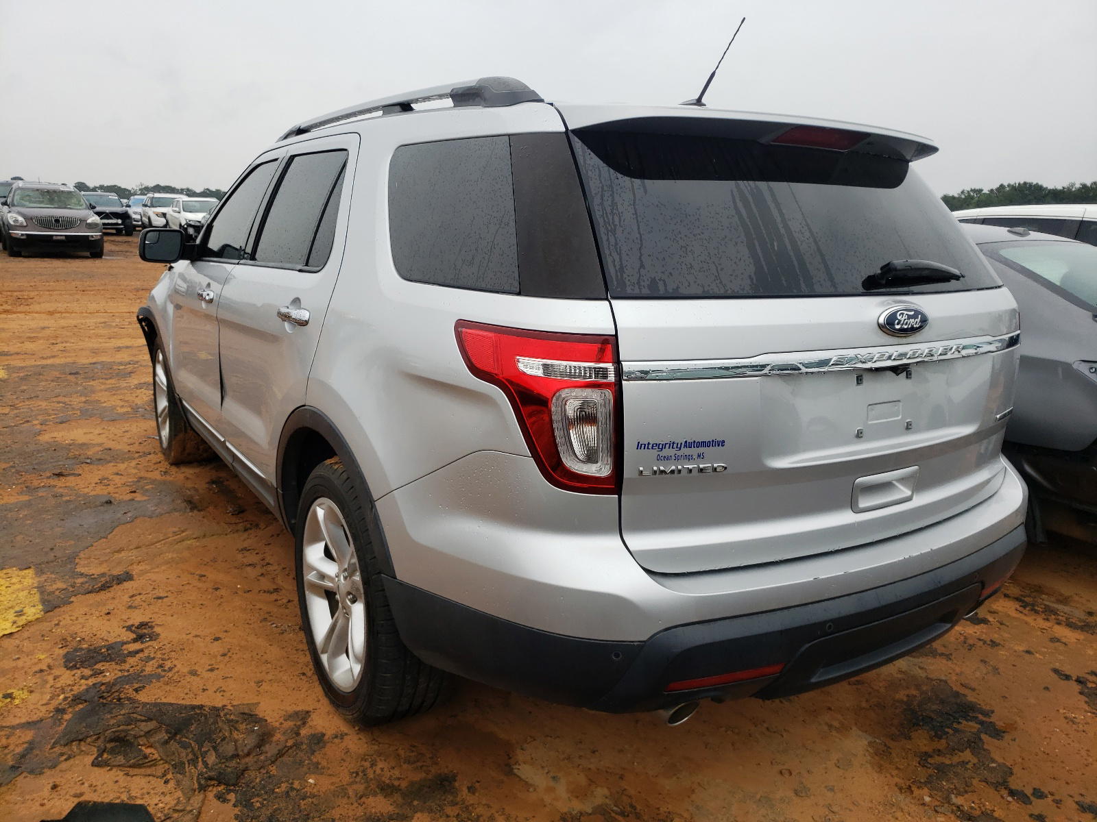 Photo 3 from auction – 2013 FORD EXPLORER L with VIN 1FM5K7F89DGB63583