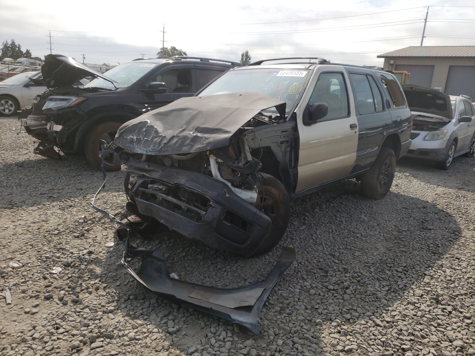 Photo 2 from auction – 1997 NISSAN PATHFINDER with VIN JN8AR05Y7VW160202