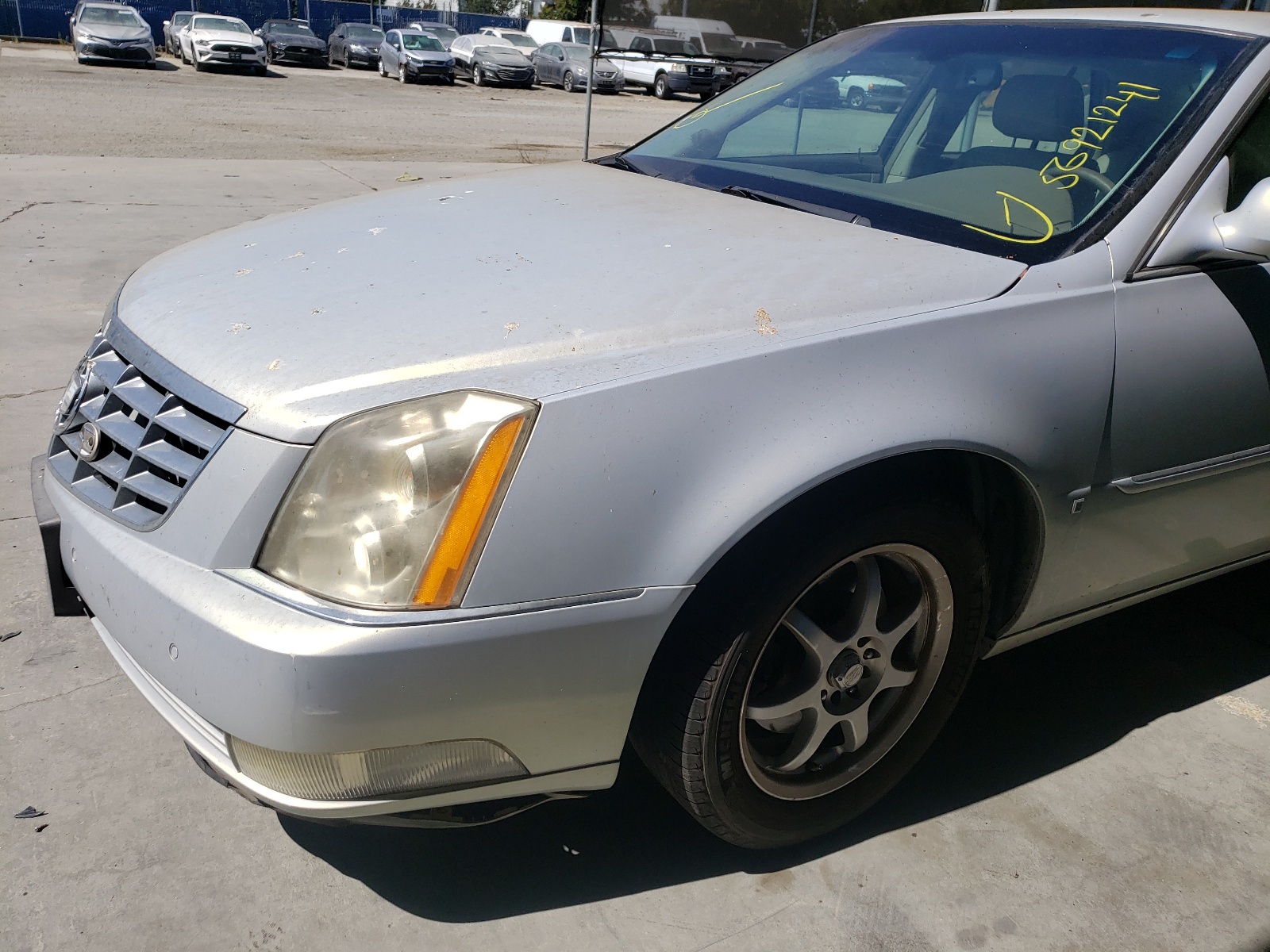 Photo 9 from auction – 2006 CADILLAC DTS with VIN 1G6KD57Y16U157059