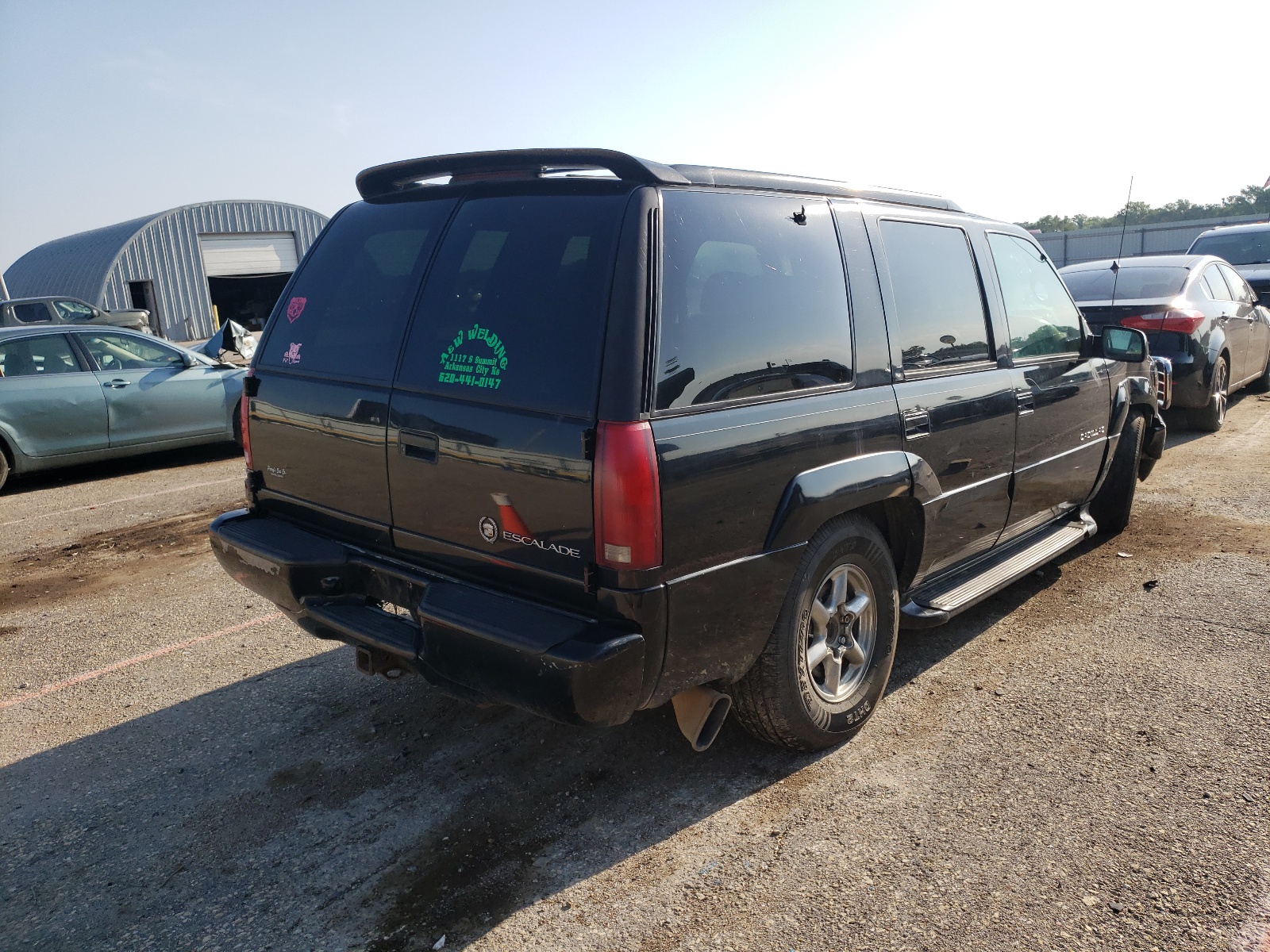 Photo 4 from auction – 2000 CADILLAC ESCALADE L with VIN 1GYEK63RXYR216551