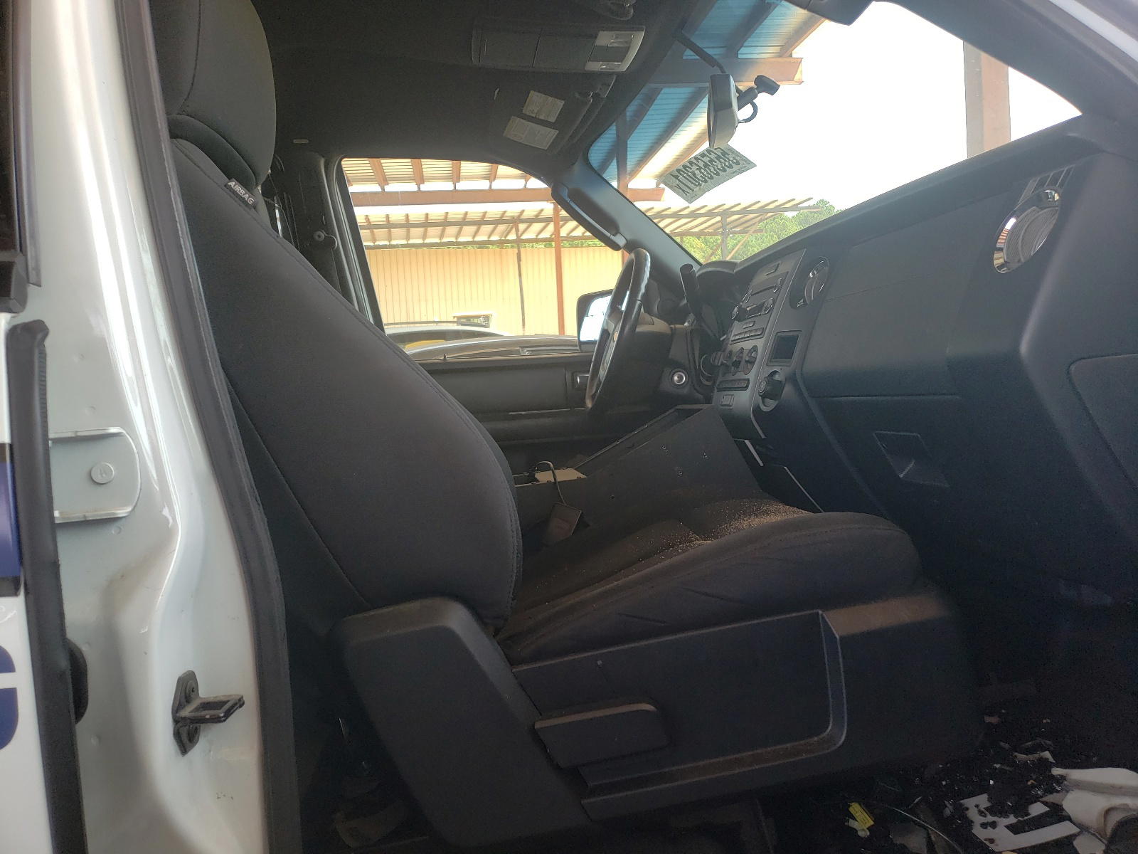 Photo 5 from auction – 2016 FORD EXPEDITION with VIN 1FMJU1FT2GEF53774