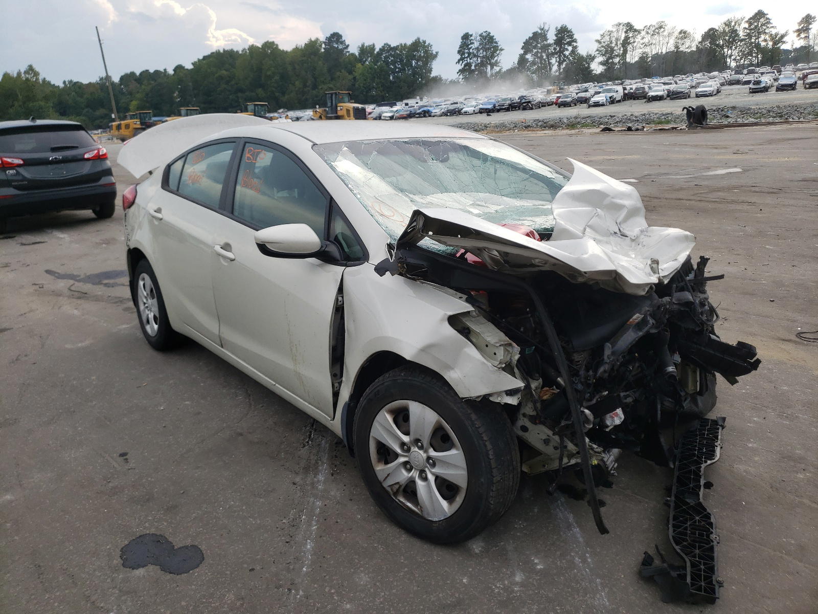 KIA FORTE LX 2015 with VIN KNAFK4A67F5370790 - Photo from auction
