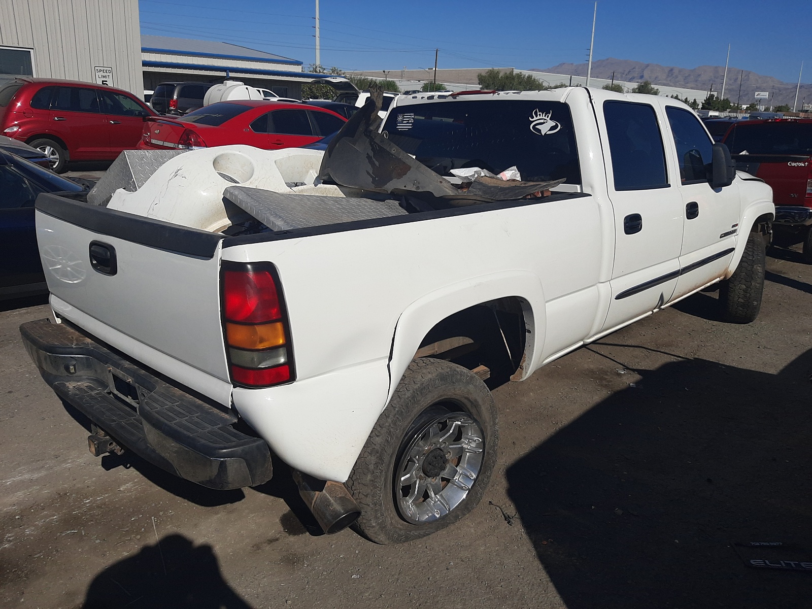 Photo 4 from auction – 2006 GMC SIERRA K25 with VIN 1GTHK23286F111584