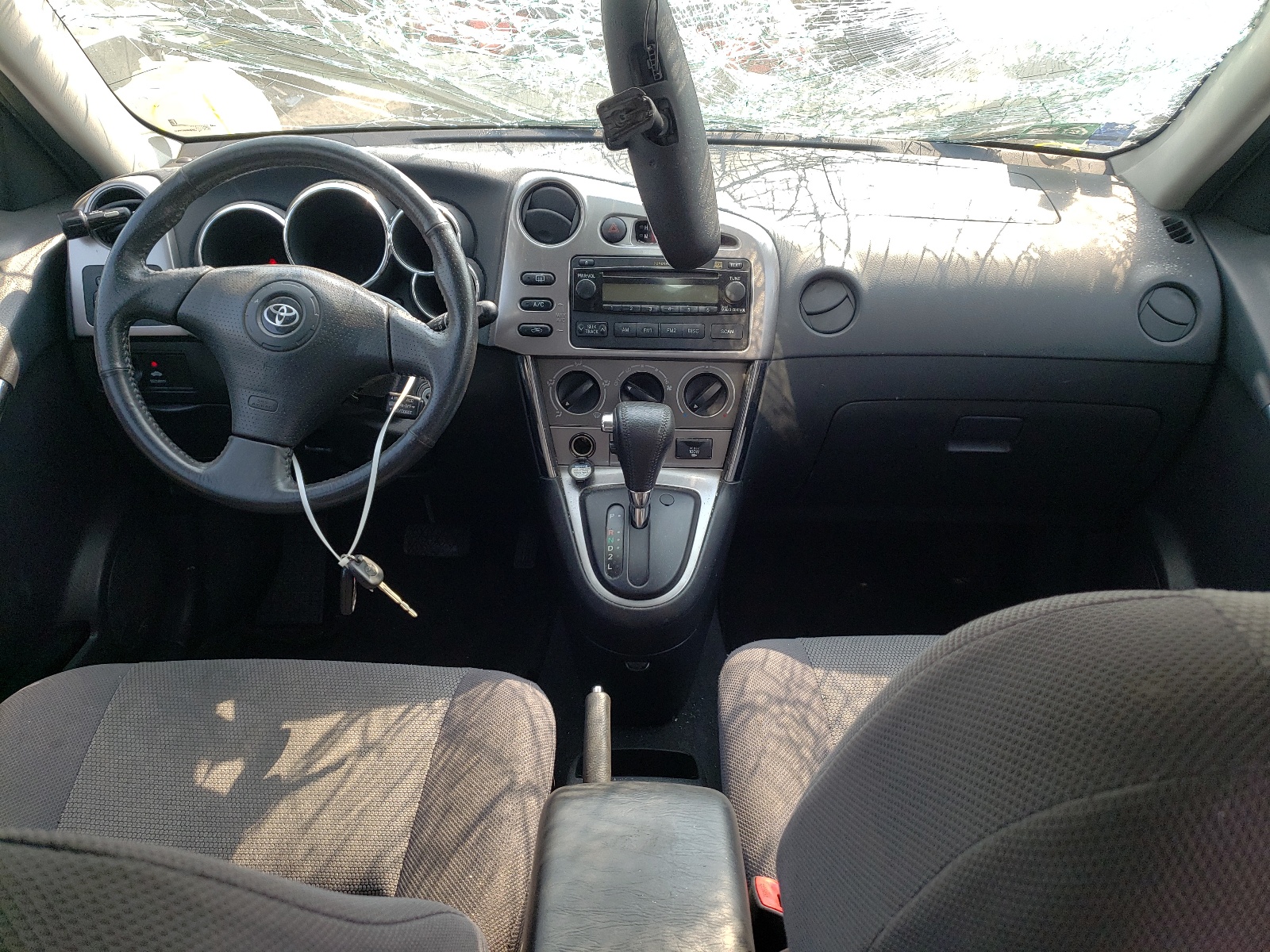 Zdjęcie 9 z aukcji – 2005 TOYOTA COROLLA MA z VIN 2T1KR32E35C396768